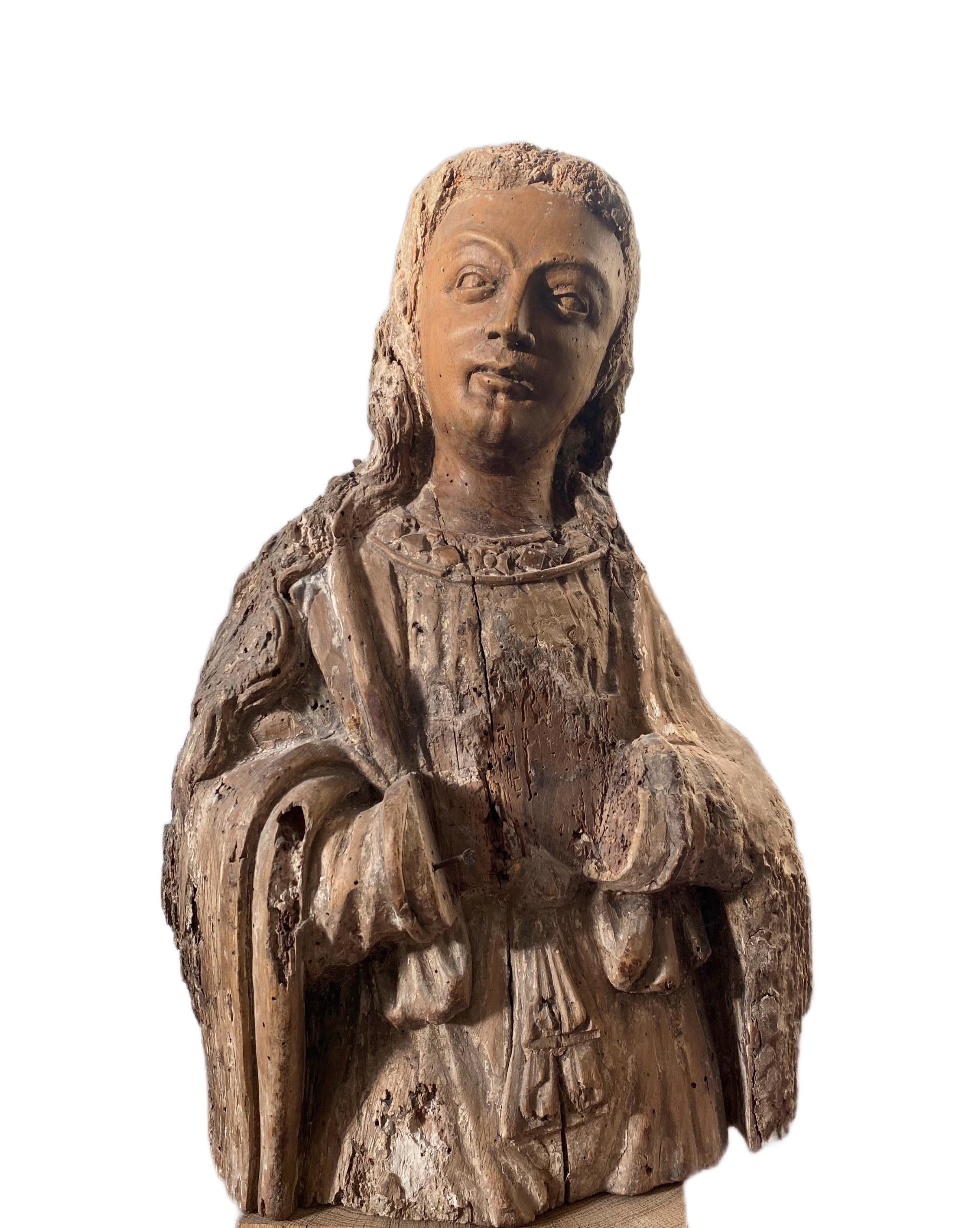 Escultura gótica renacentista de madera: busto de un joven santo o ángel