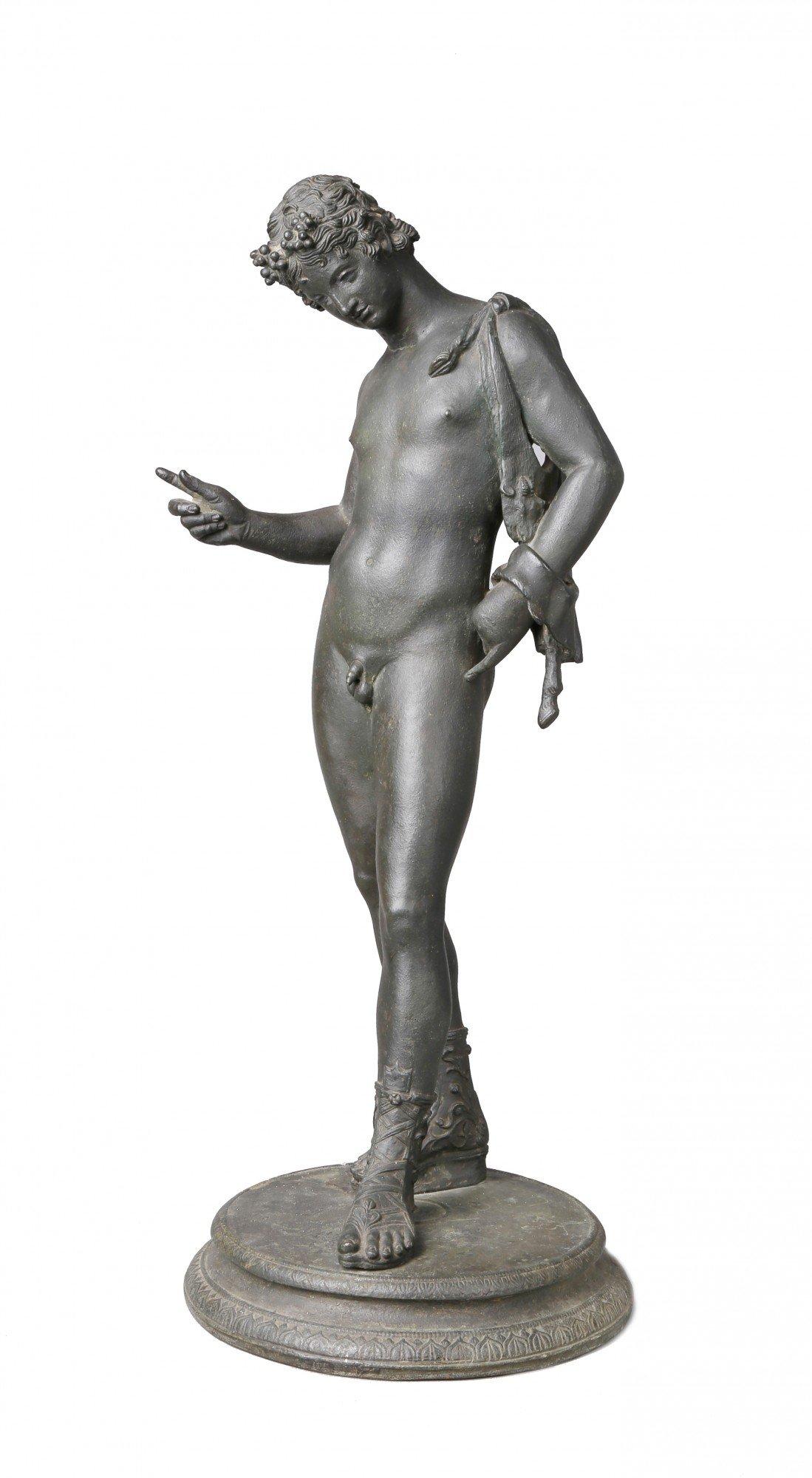 Unknown Figurative Sculpture – Grand Tour Bronzeskulptur des Dionysos, Italienische Schule des 19. Jahrhunderts