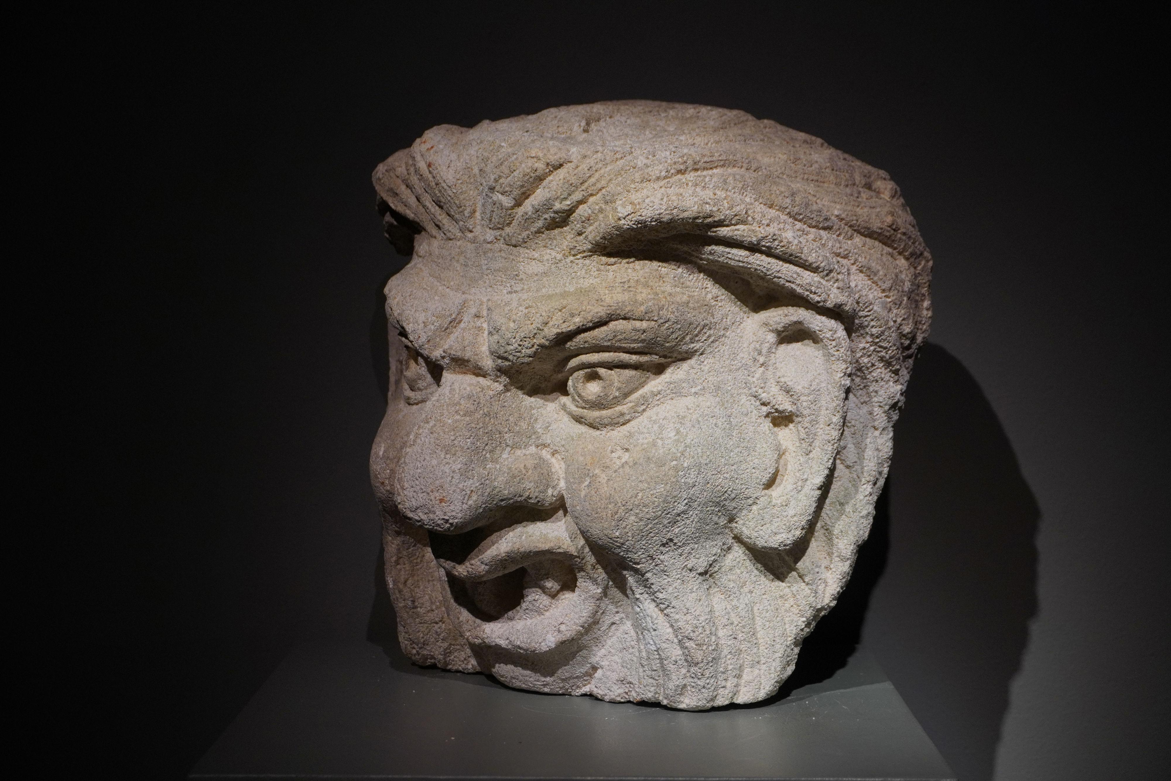 GROTESQUE MASK - Black Figurative Sculpture by Unknown