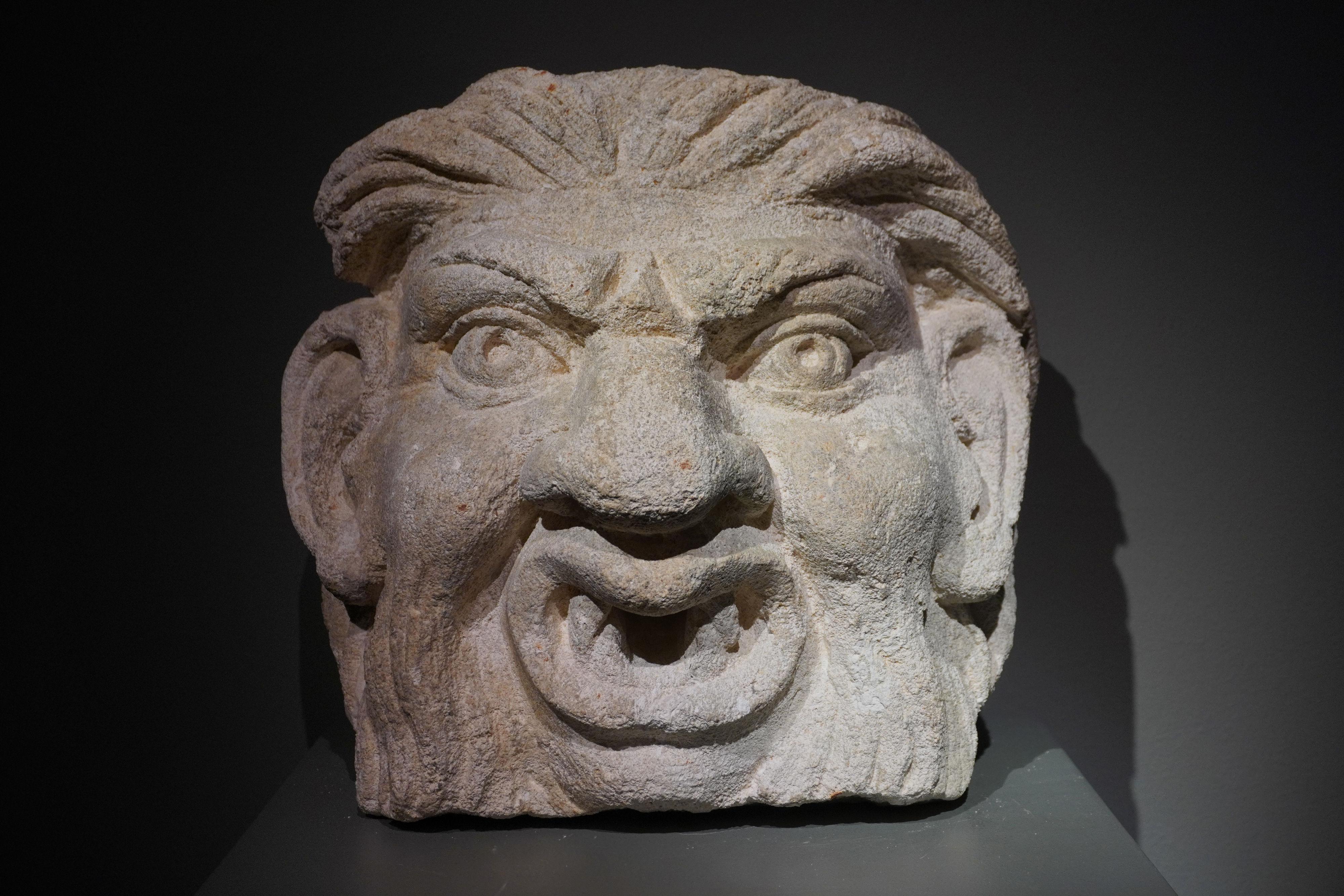 GROTESQUE MASK For Sale 3