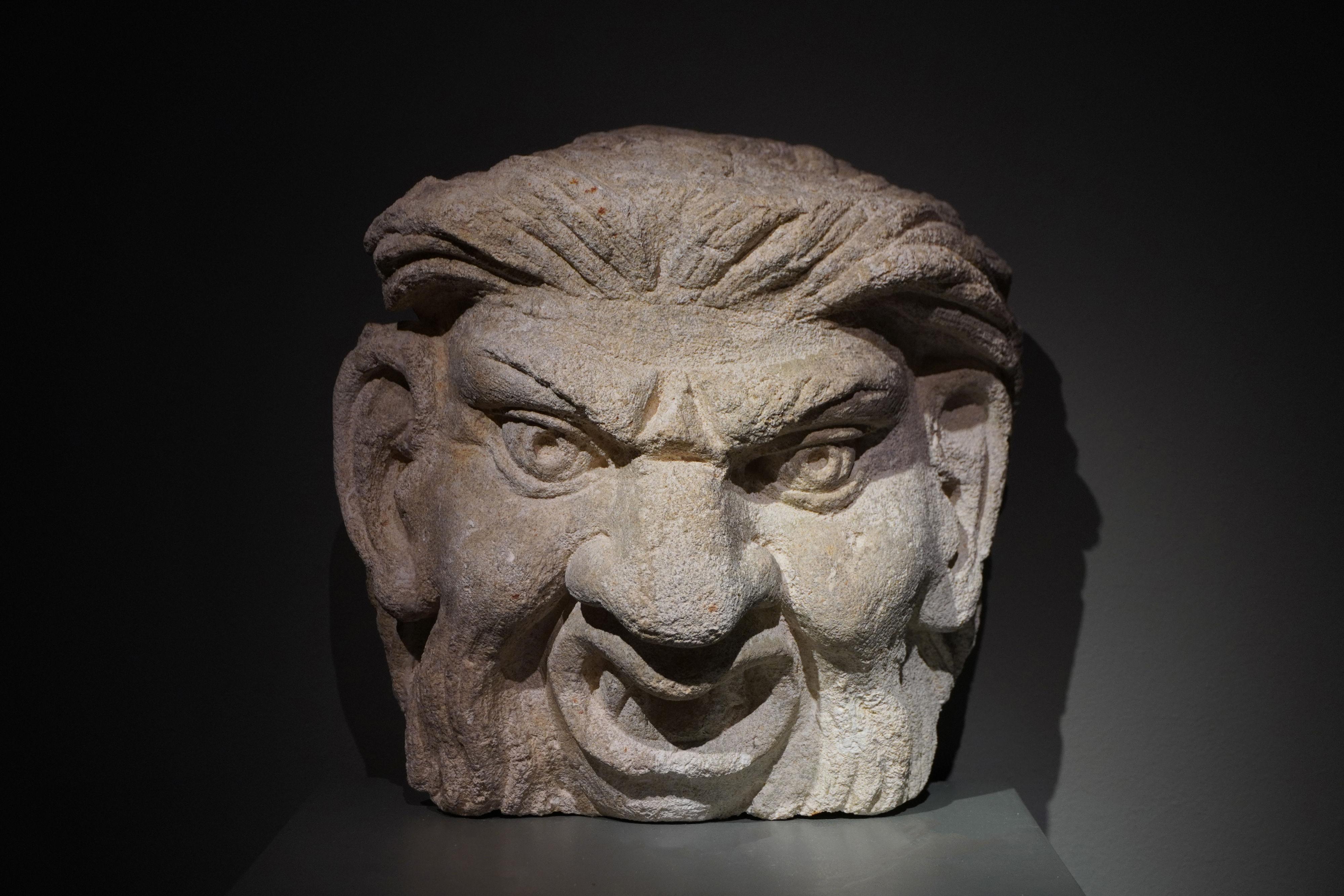 Unknown Figurative Sculpture - GROTESQUE MASK
