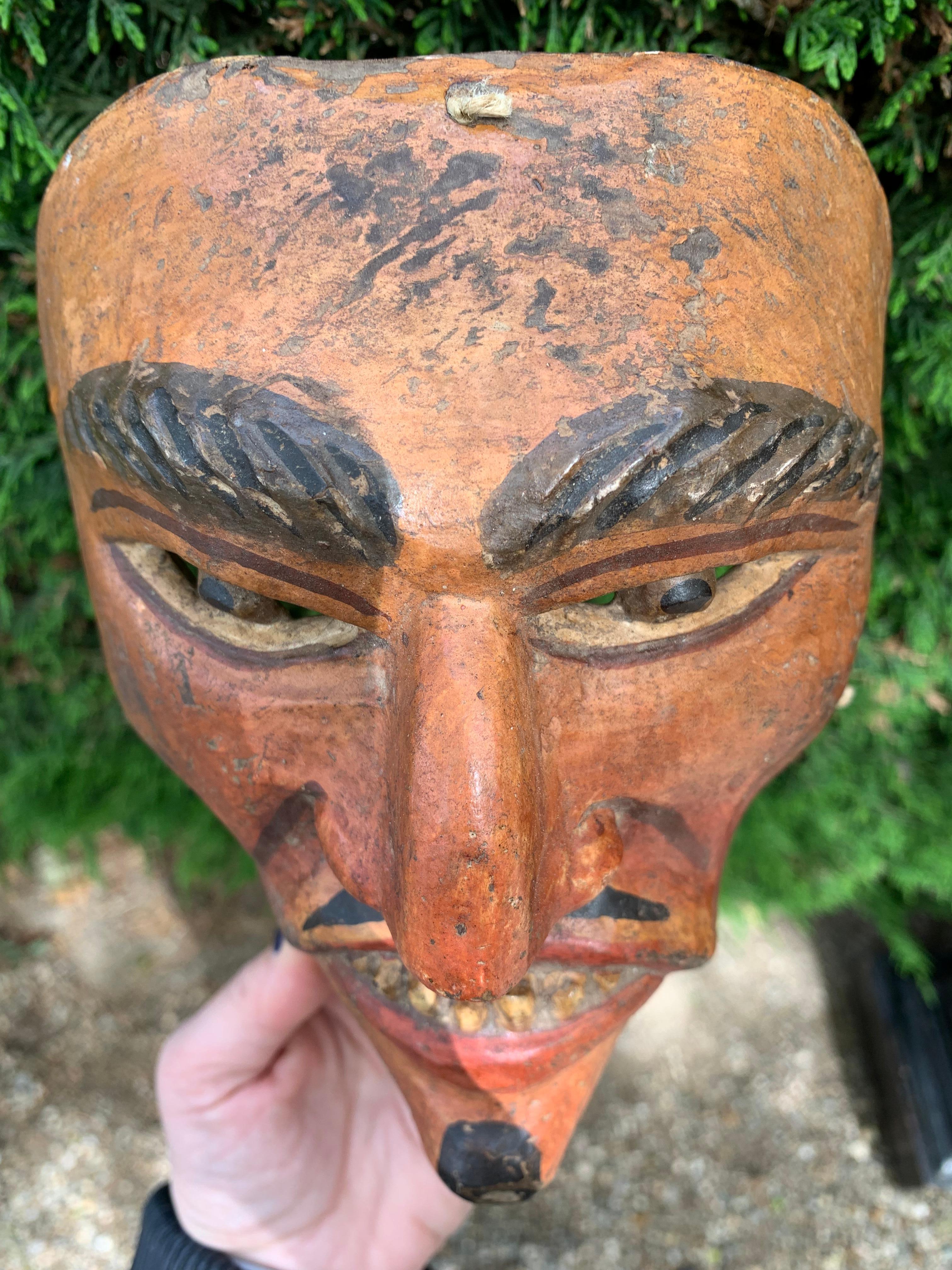 Guatemala. Maschera di Baila de la Conquista. Début du XXème siècle en vente 8
