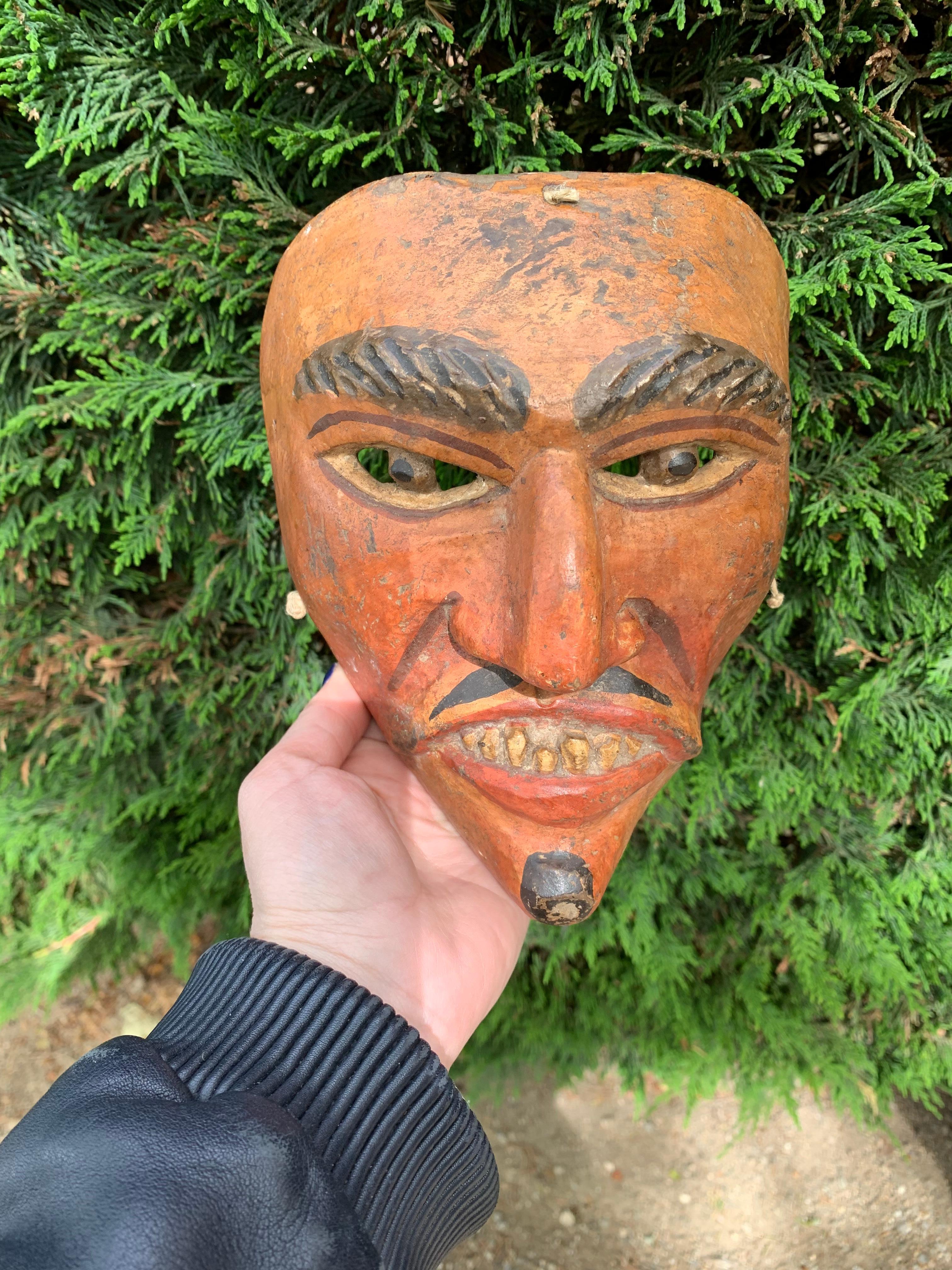 Guatemala. Maschera di Baila de la Conquista. Début du XXème siècle en vente 16