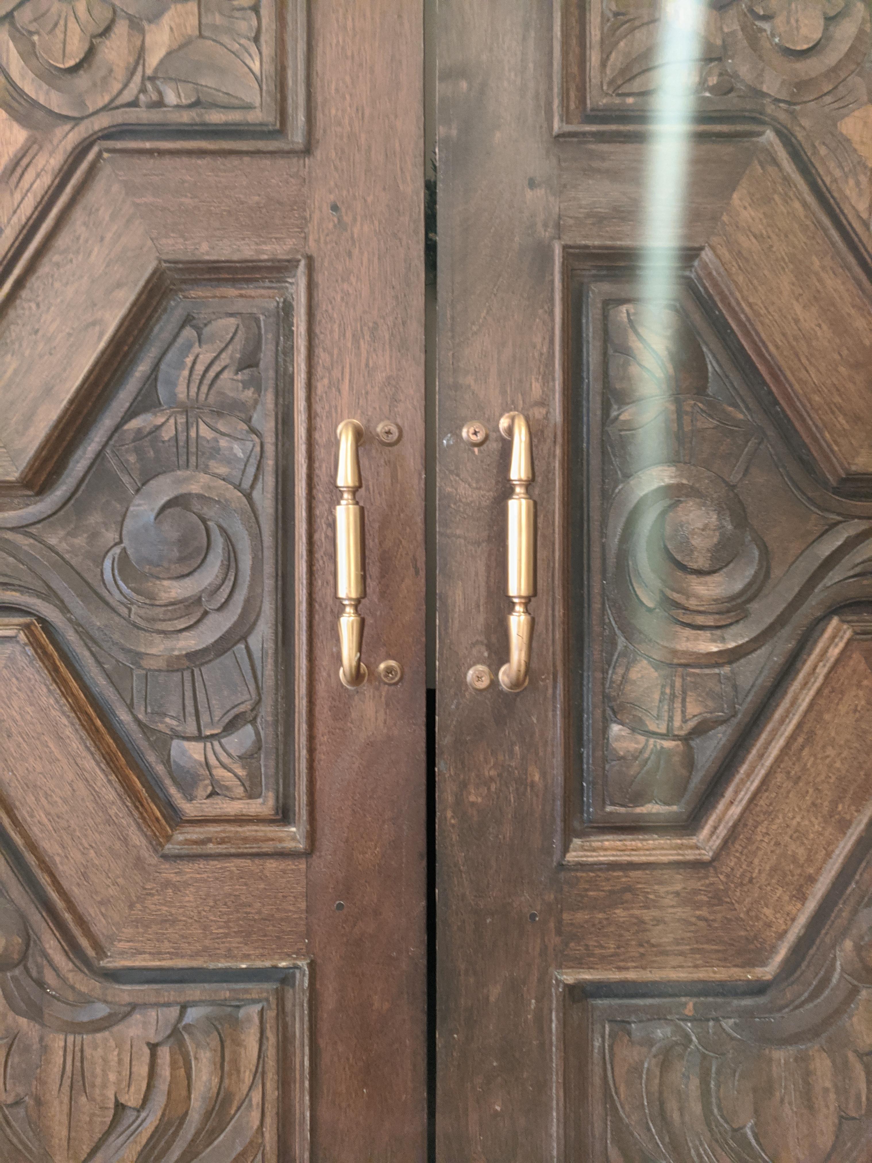 Hand Sculpted Wooden Doors 4