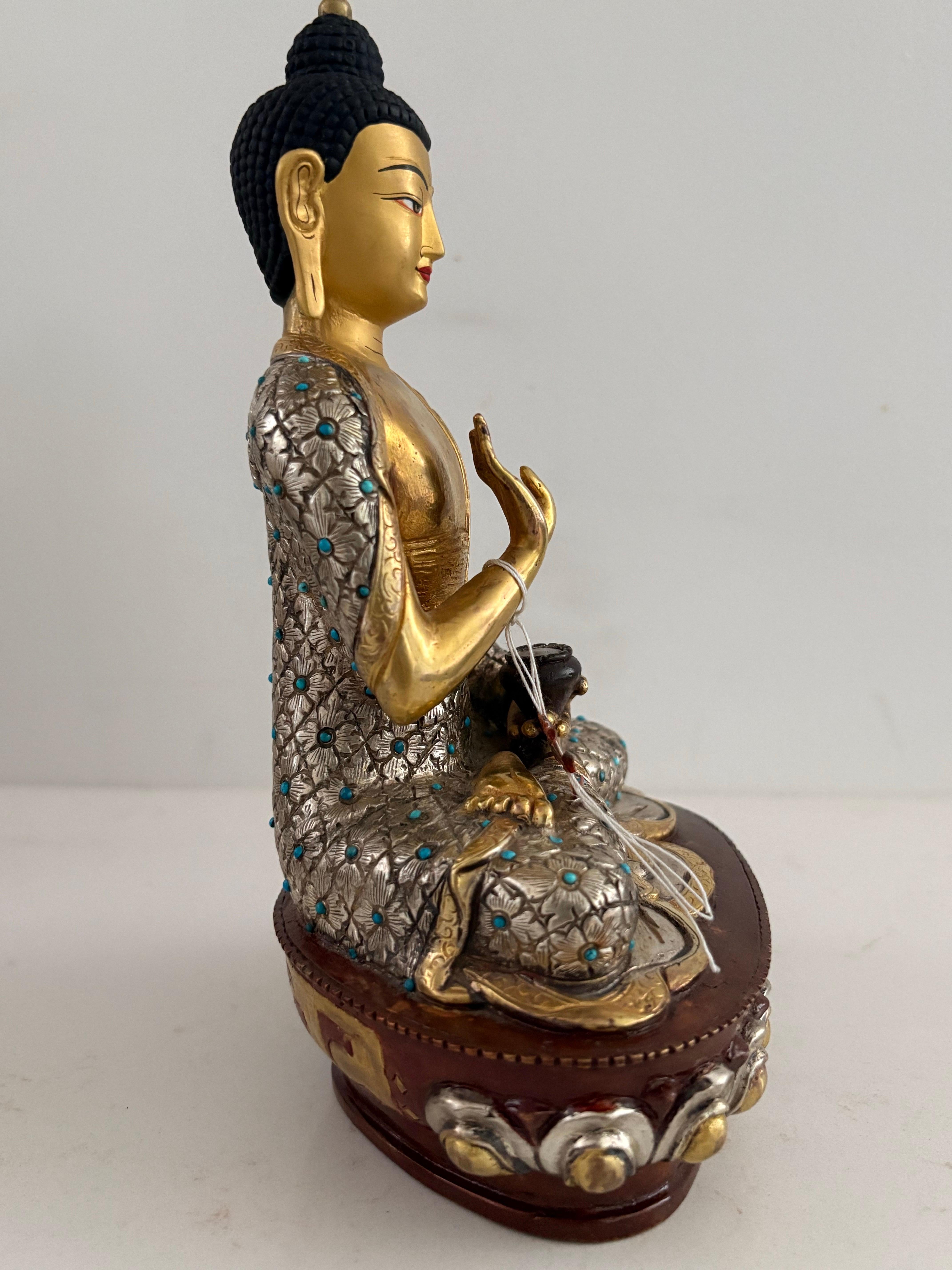 Statue de cinq bouddhas en or et argent fabriquée à la main selon le procédé de la cire perdue en vente 8