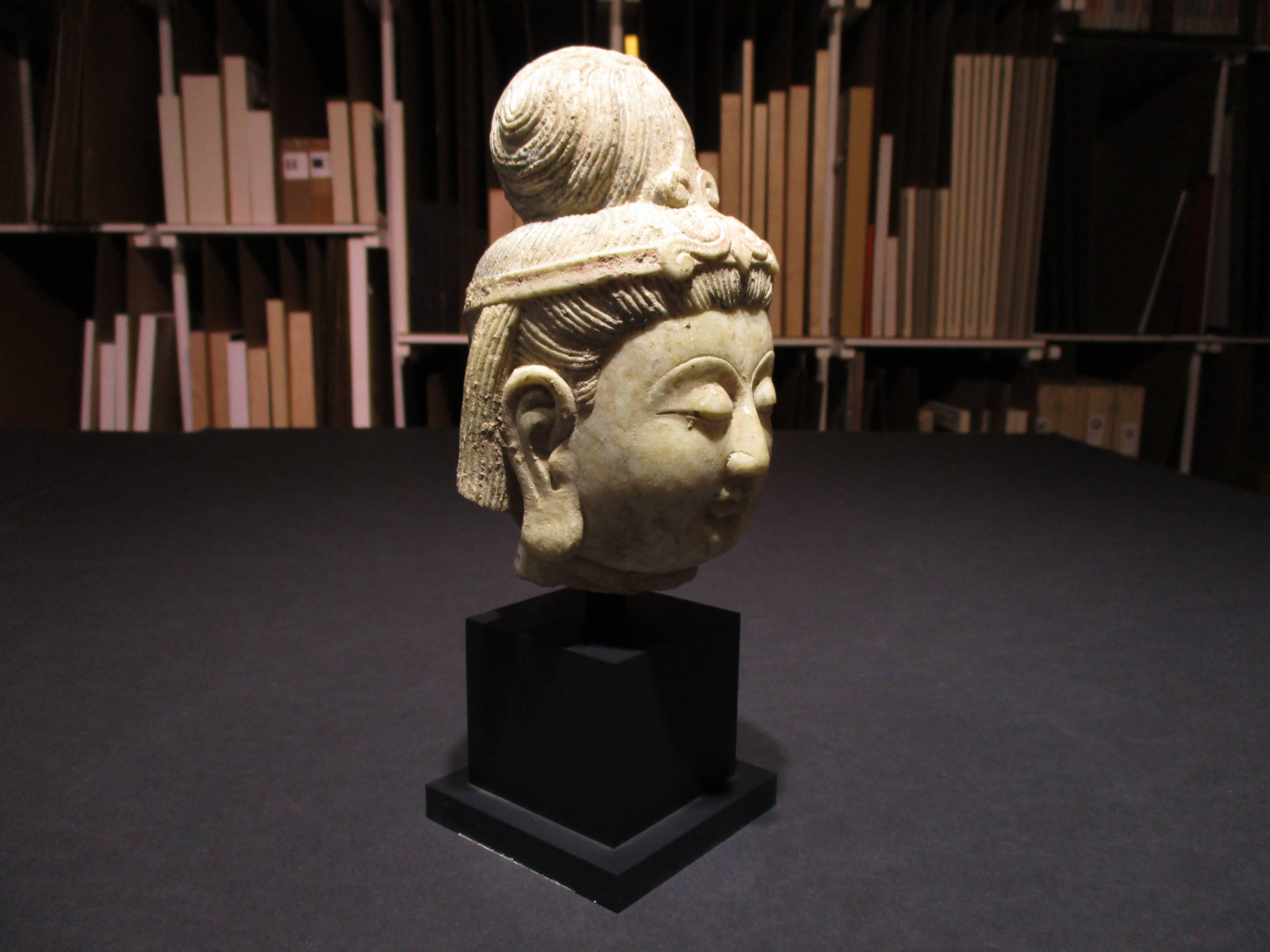 Head of Bodhisattva - Sculpture by Unknown