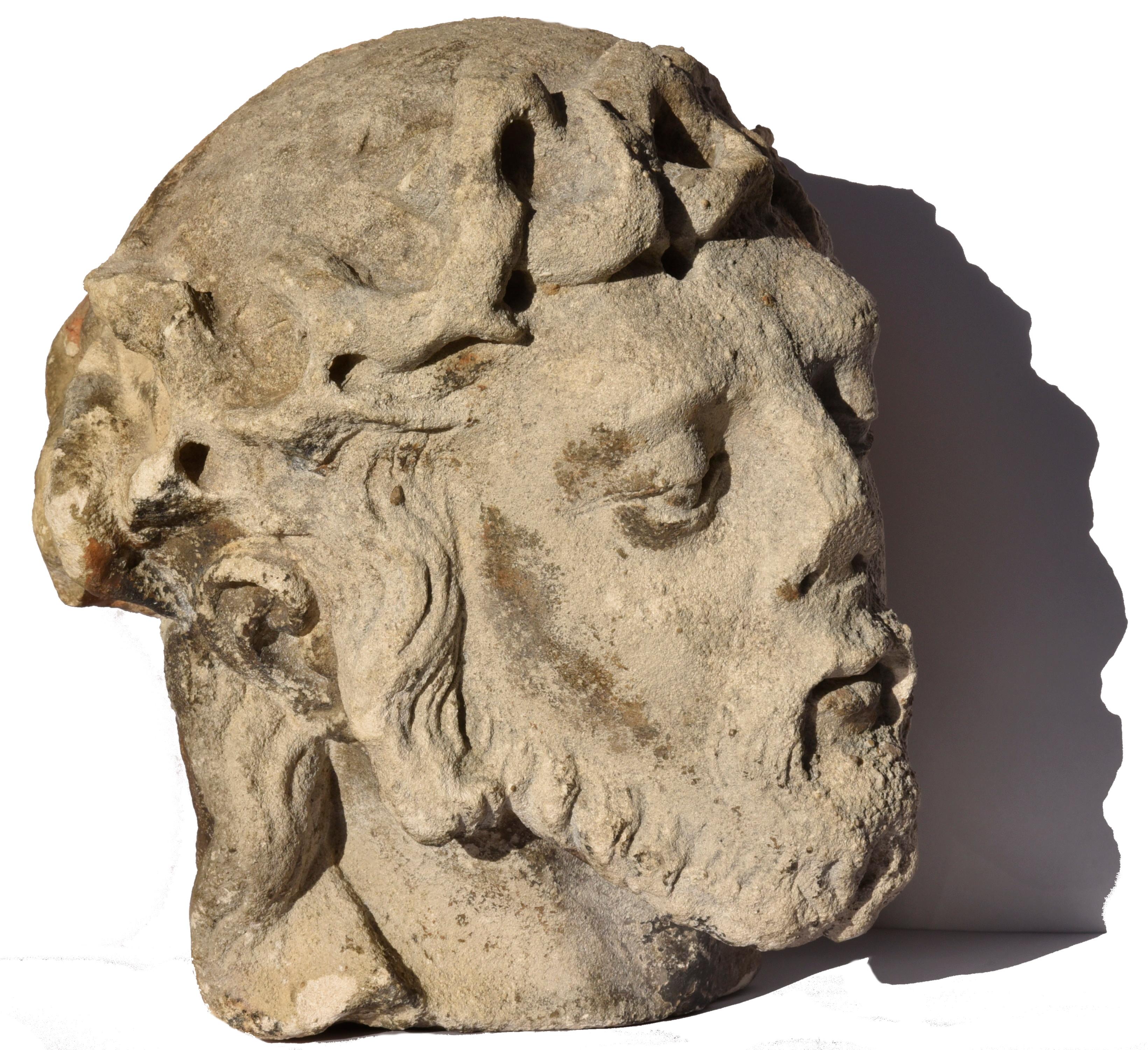 Head of Christ in limestone, Lorraine or Champagne, circa 1500 - Renaissance Sculpture by Unknown