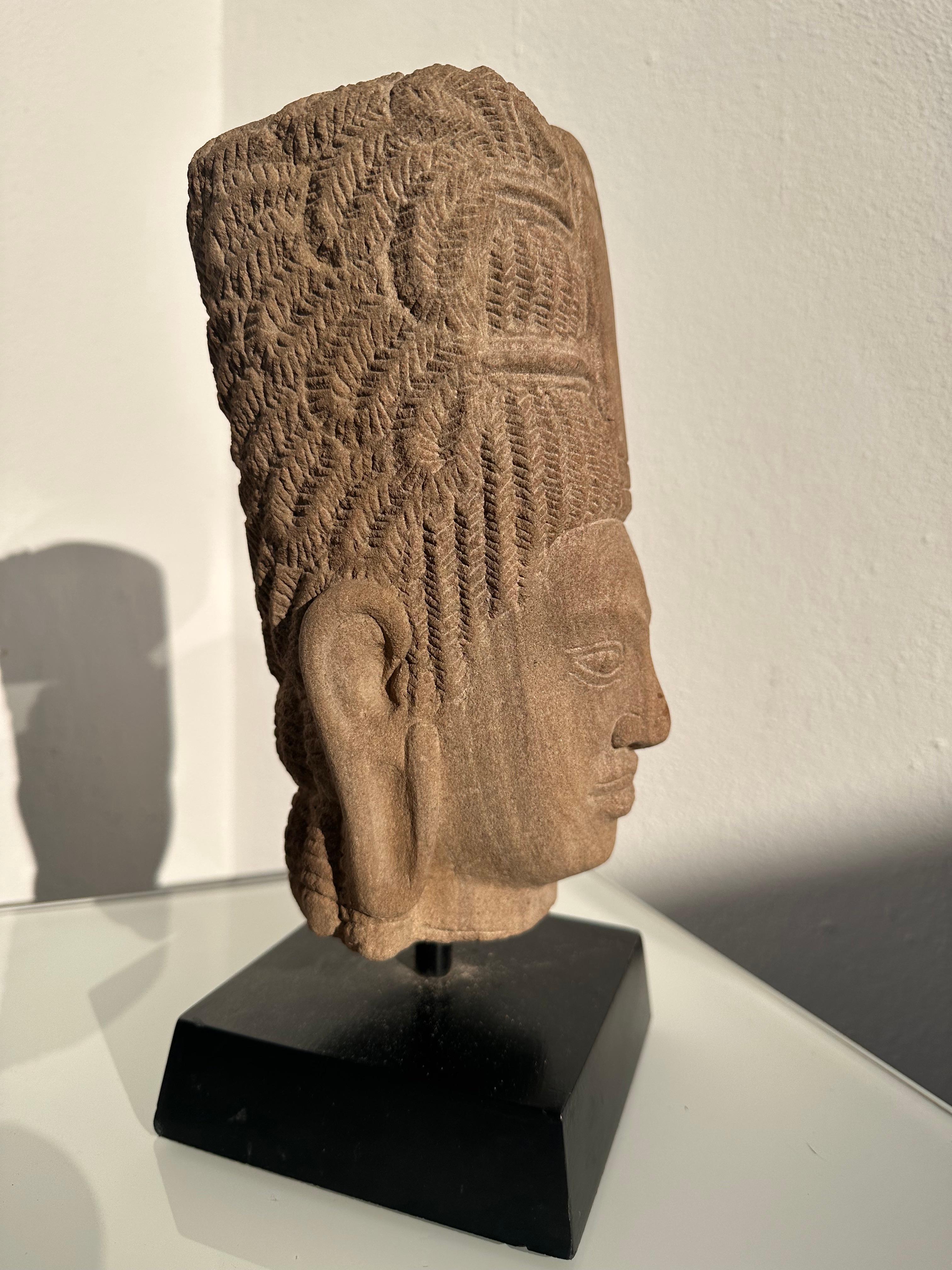 Head of Harihana Ardhanarishvara sandstone Khmer sculpture - Sculpture by Unknown