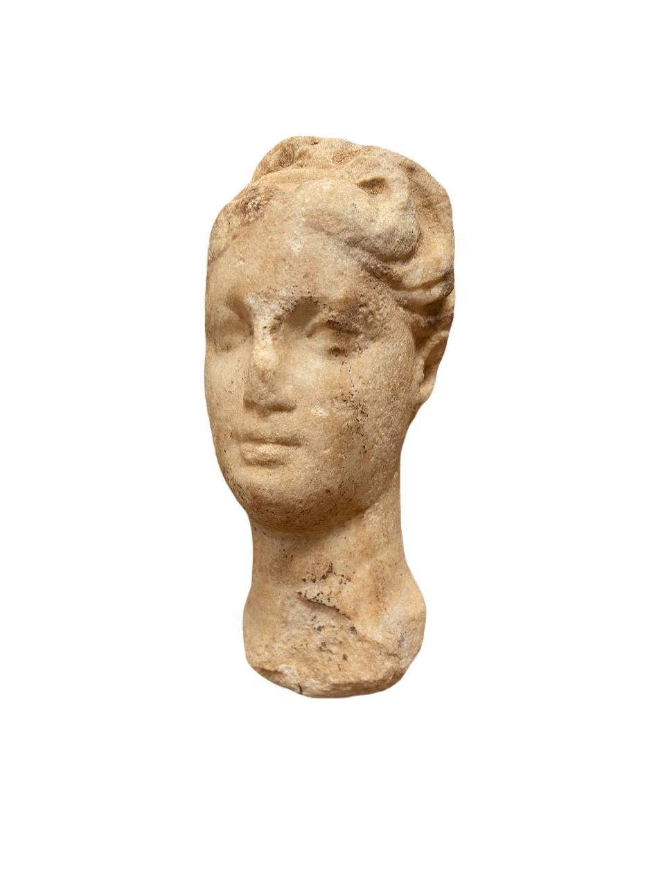 Unknown Figurative Sculpture - hellenistic Arsinoe II marble head