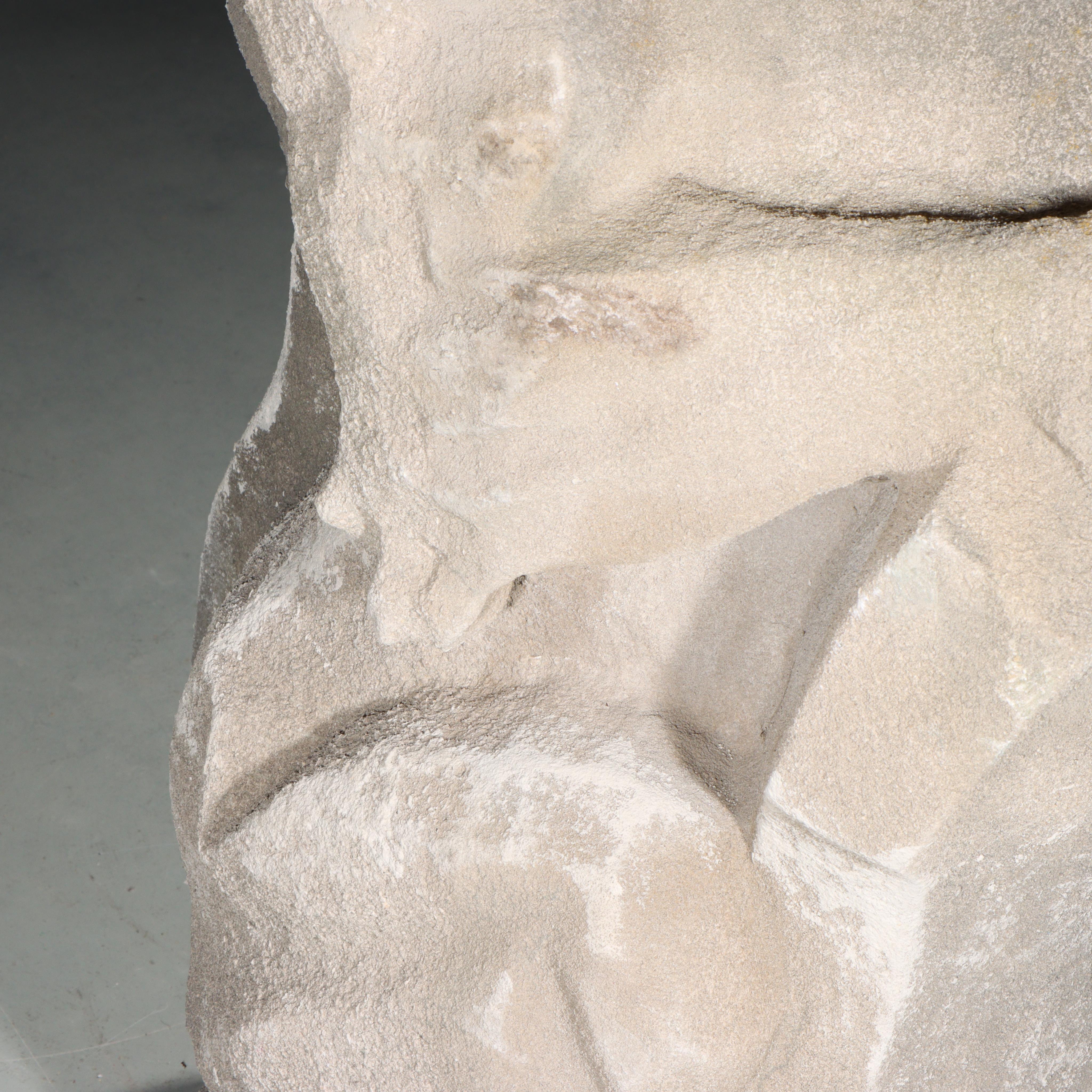 Heraldic Griffin Guardian; full body gargoyle/grotesque beast with shield For Sale 2