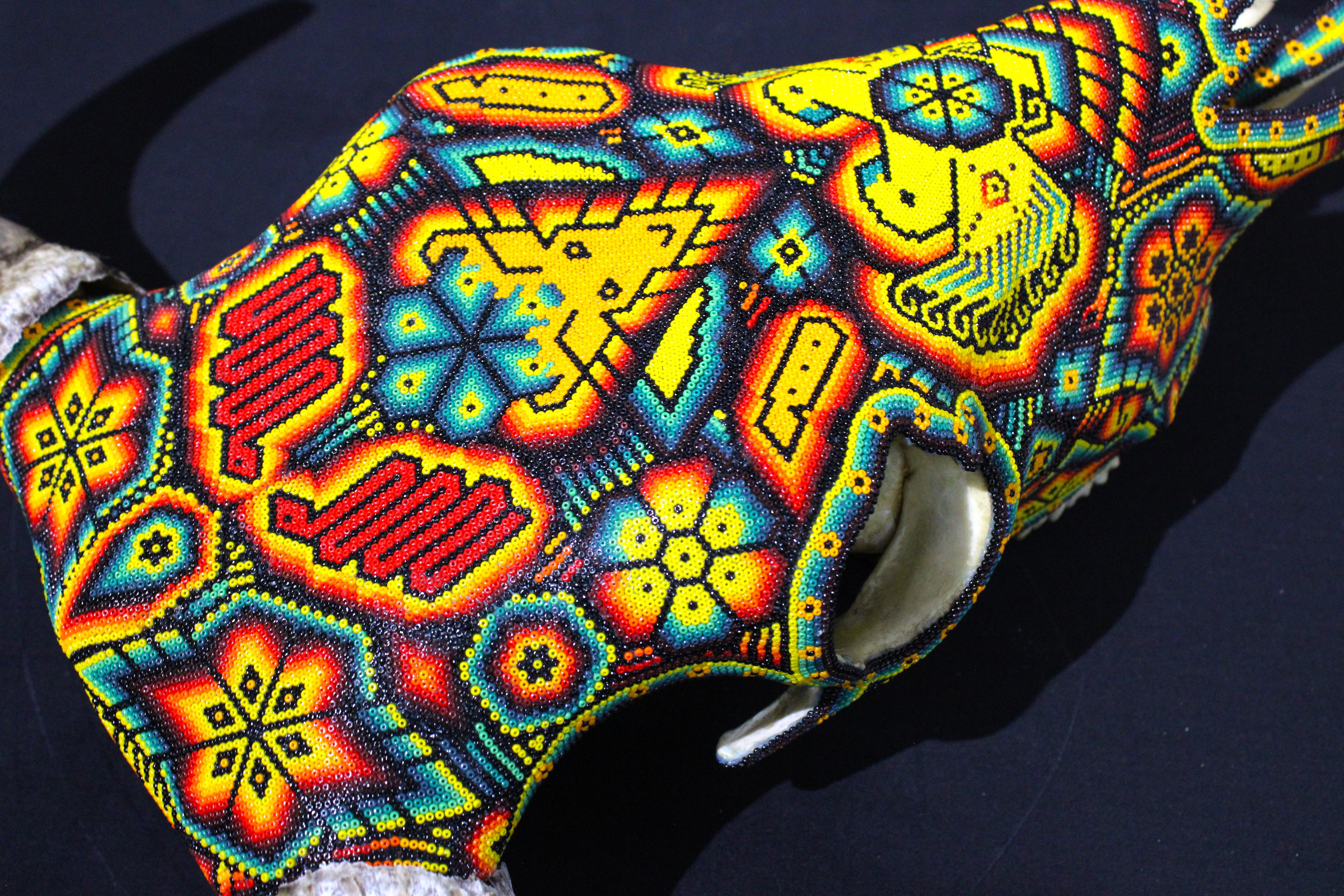 HUICHOL-BULL SKULL. . . . . . . . - Pop Art Sculpture by Unknown