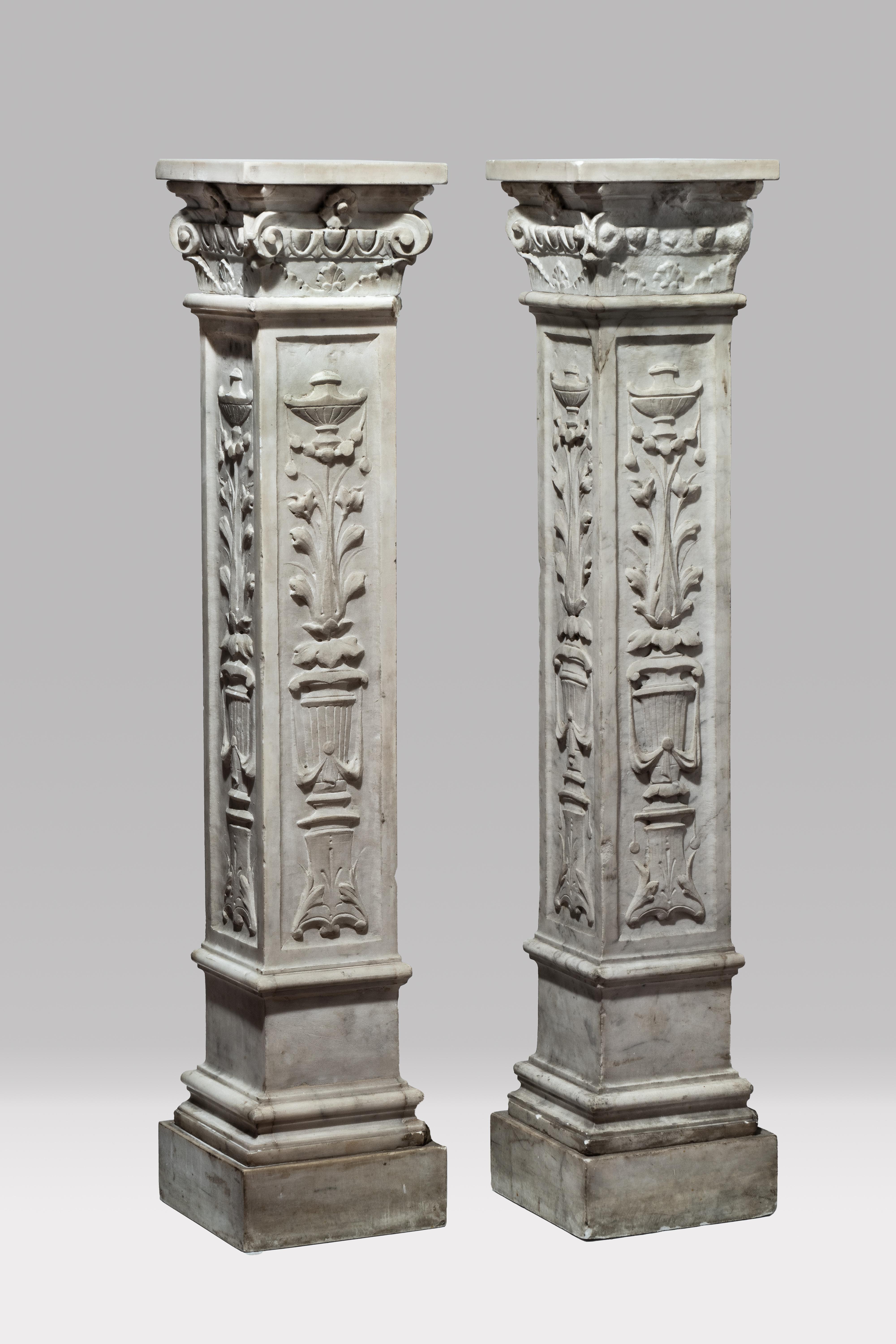 Italian antique pair of columns/plinths with floral motifs, 19th Century - Art by Unknown