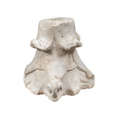 Italian carved stone capital - 16th-17th century architectural fragments