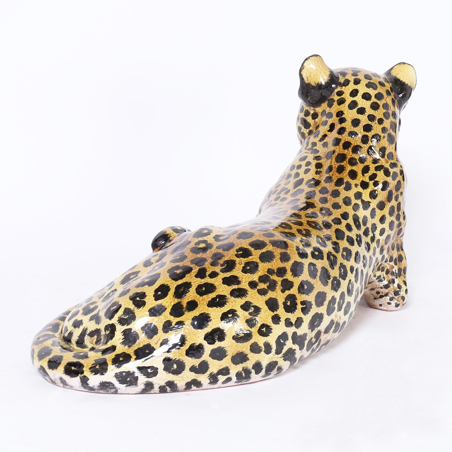 Italienische glasierte Leoparden-Skulptur aus Steingut 3