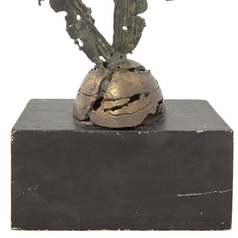 Italian Modernist Bronze Brutalist Sculpture (Manner of Pomodoro) For Sale 1