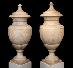 Italian Neoclassical Yellow Veined Marble Pair Of Large Sculpture Vases 