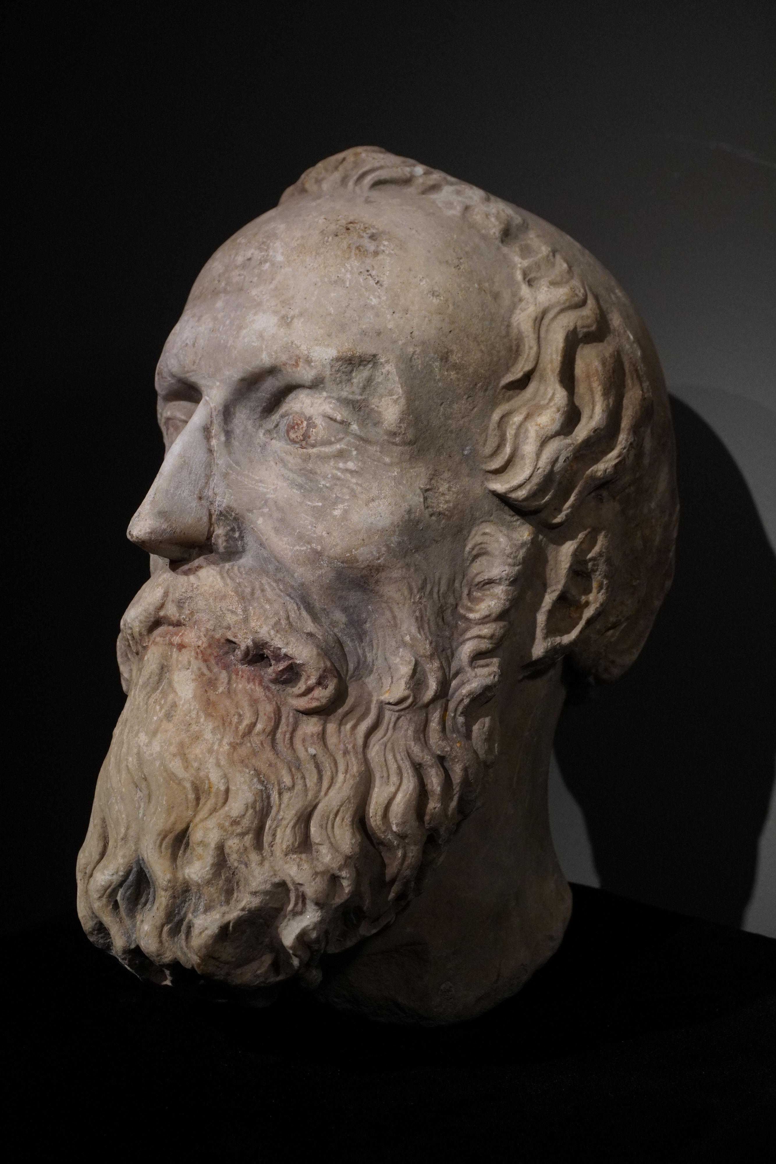 PORTRAIT ITALIEN DE LA RENAISSANCE TÊTE D'HOMME BARBU - Sculpture de Unknown