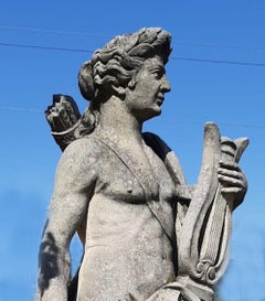 Sculpture de jardin italienne en pierre du sujet mythologique romain Apollon