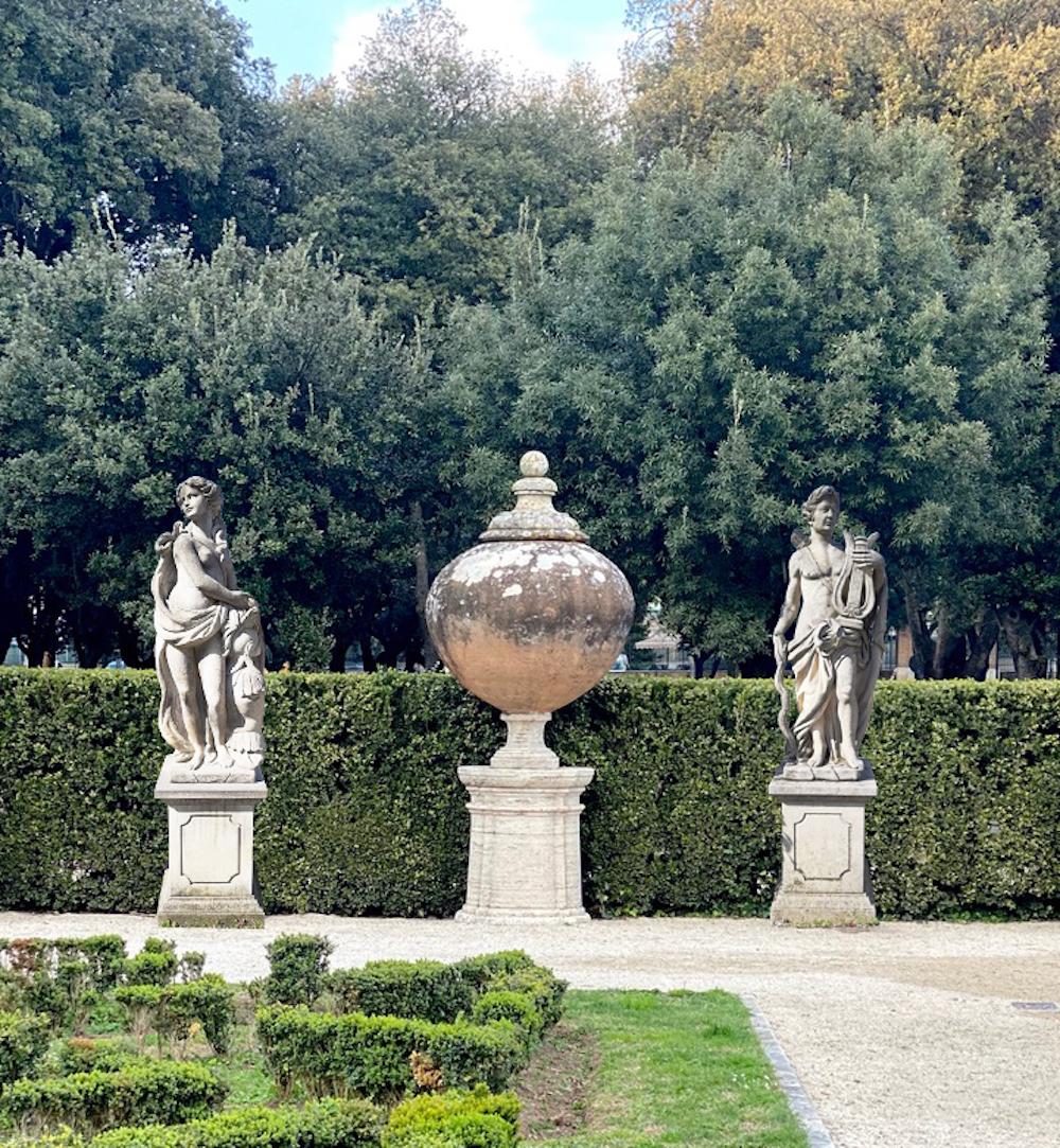  Italienische Gartenskulptur aus italienischem Stein mit römischem mythologischem Thema Apollo (Akademisch), Sculpture, von Unknown