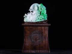 Quan Yin Sentado Tallado en Jadeíta