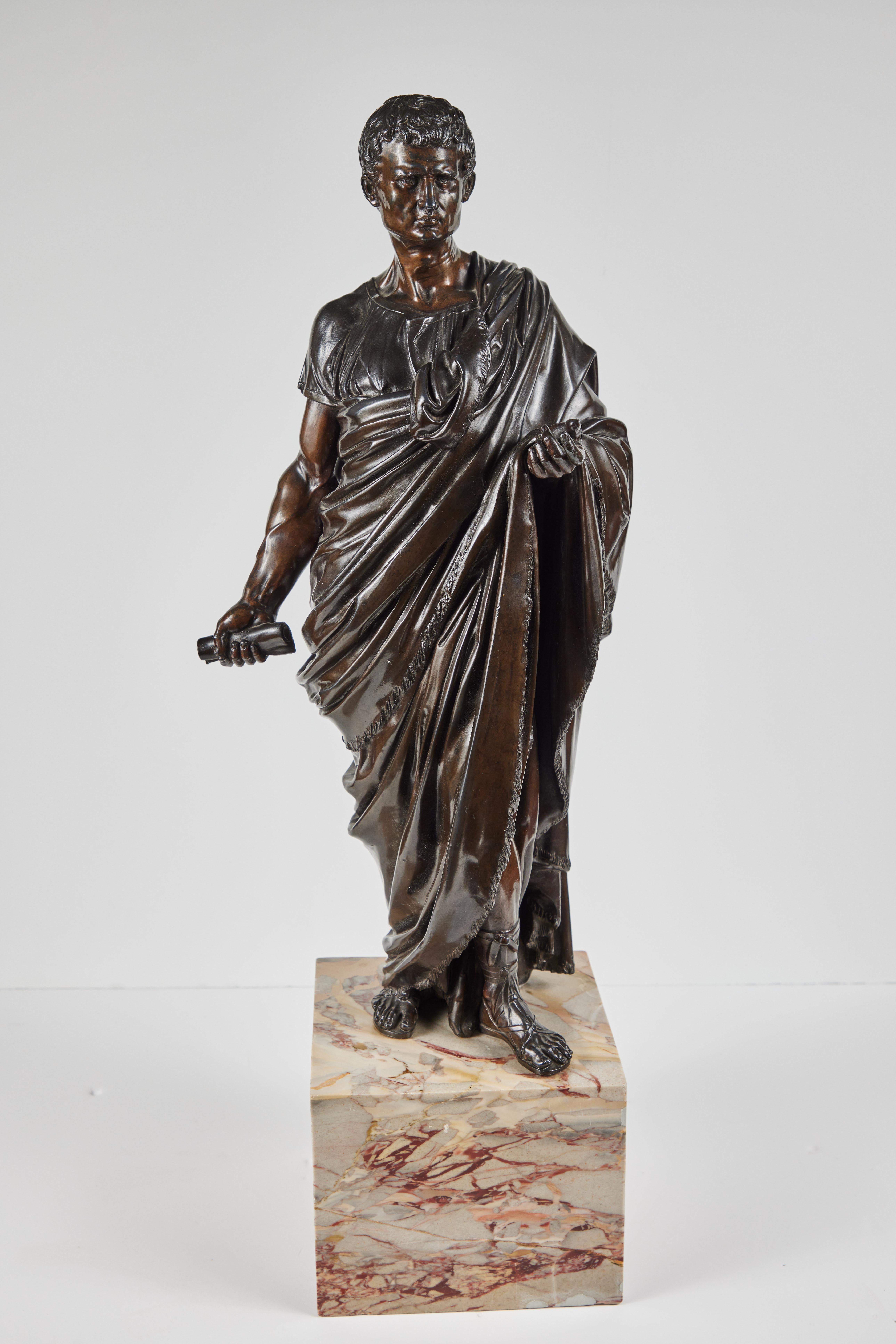 Grandes figuras romanas de bronce fundido en venta 4