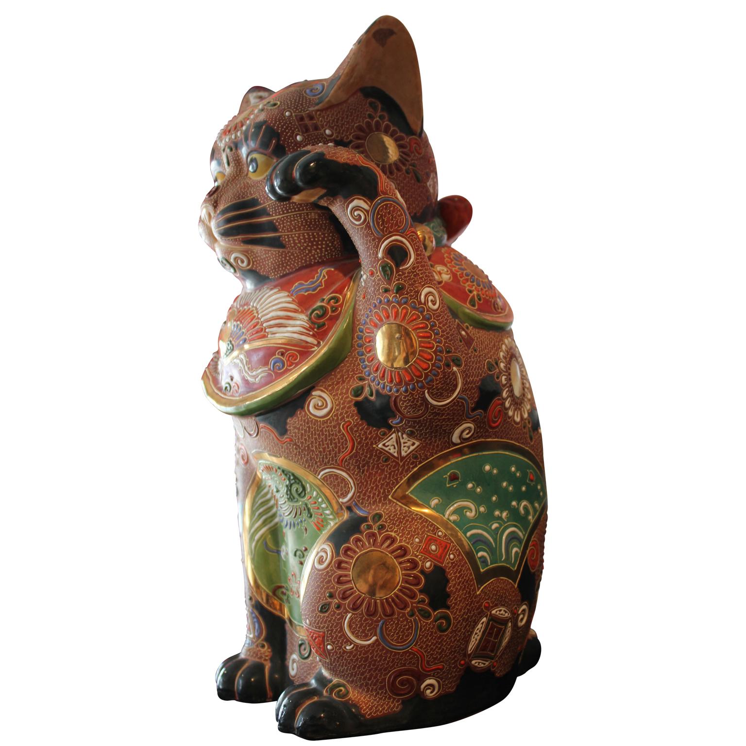 large lucky cat statue