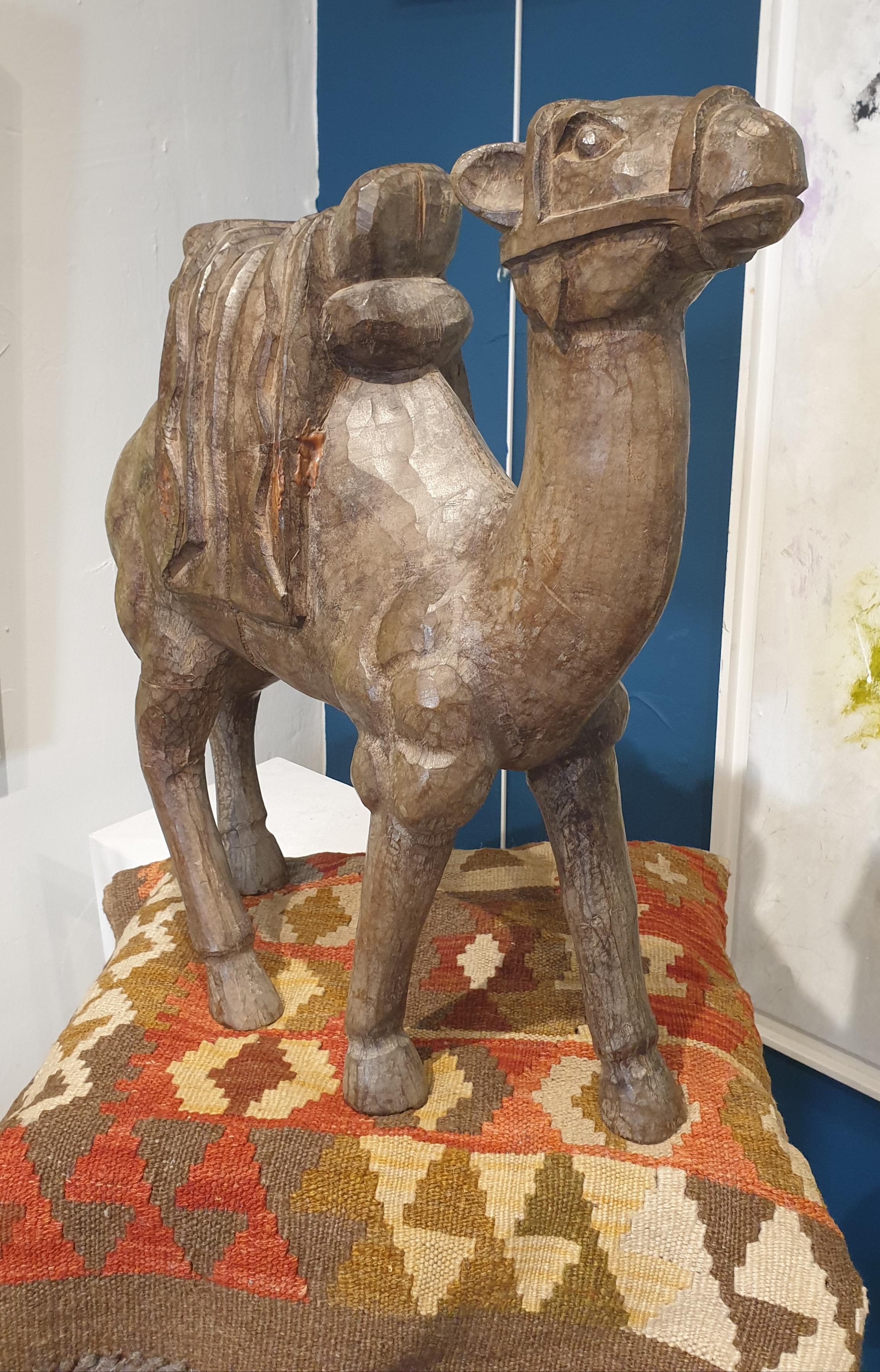Large Neapolitan 19th Century Hardwood Sculpture of a Crèche Camel. For Sale 8
