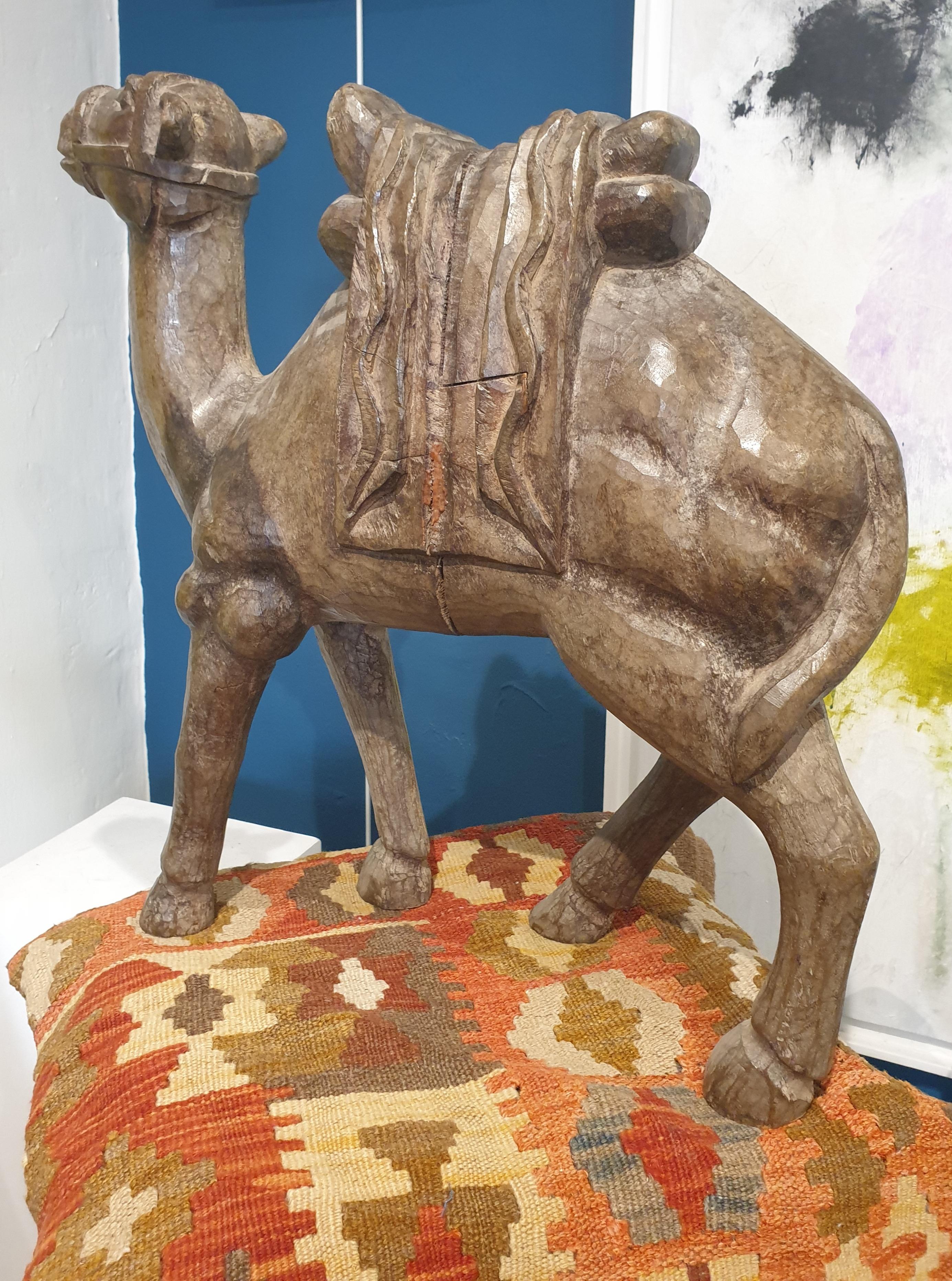 Large Neapolitan 19th Century Hardwood Sculpture of a Crèche Camel. For Sale 16