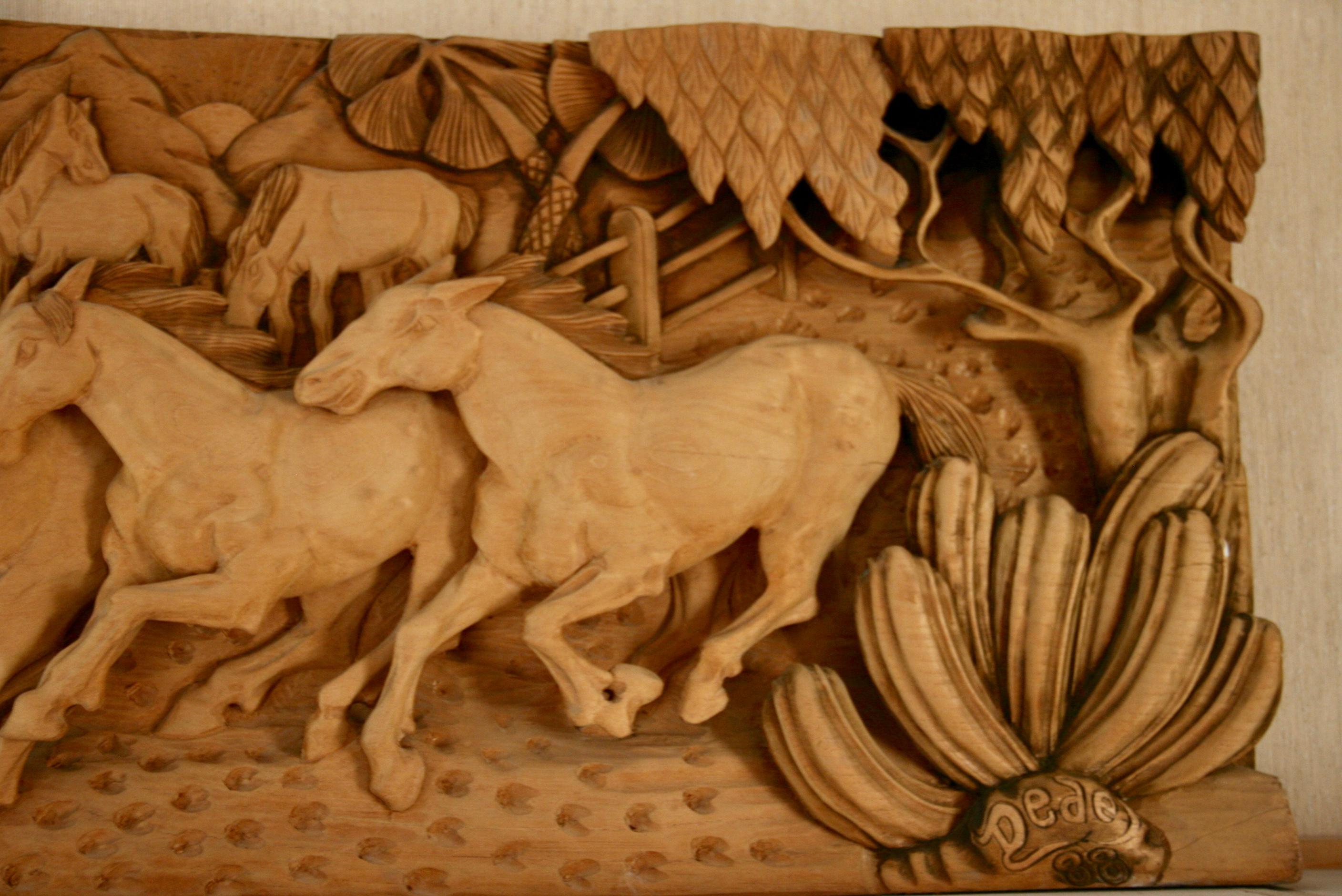 Large Scale Western Wood Sculpture For Sale 1