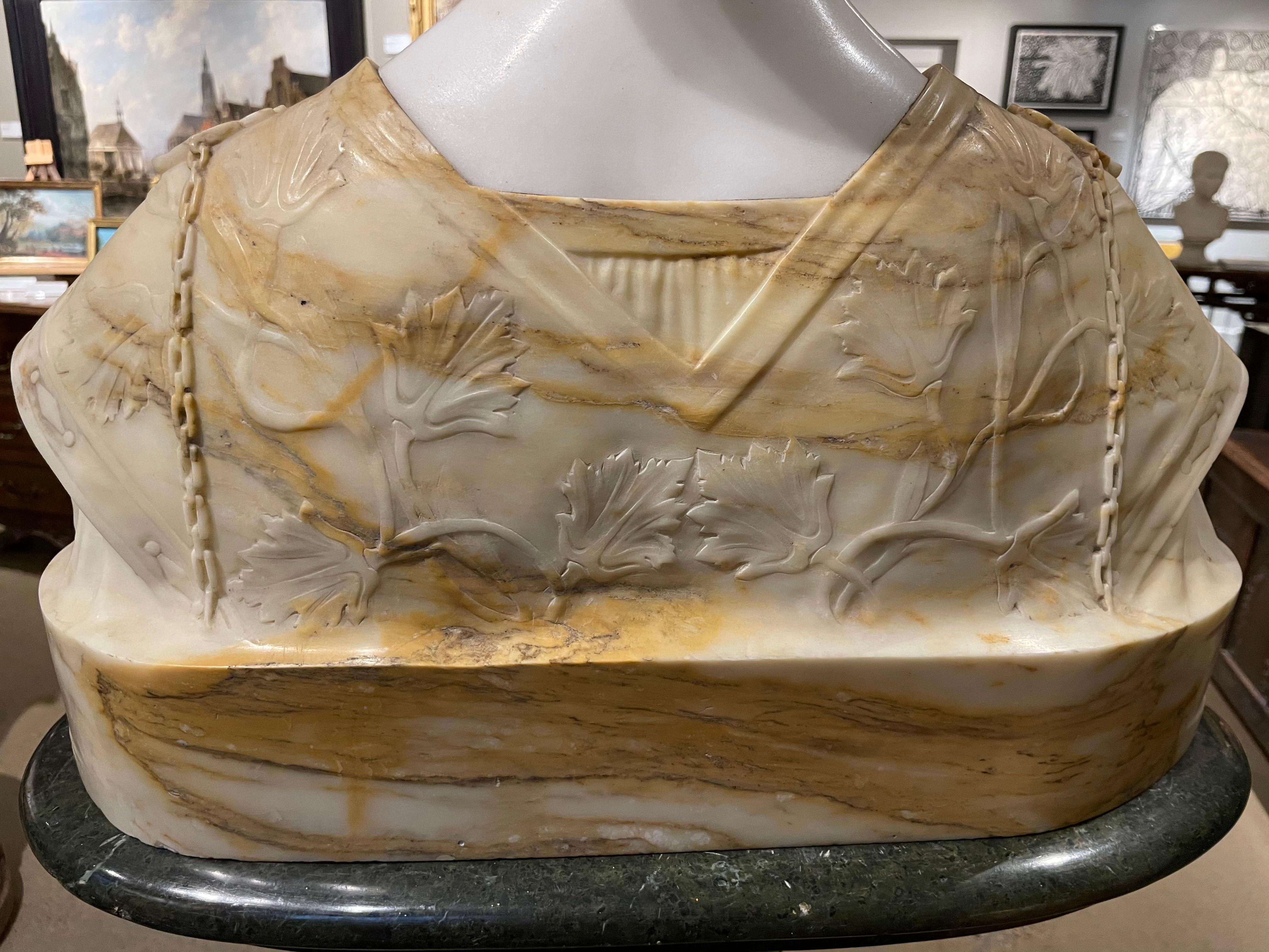 Fin du 19ème siècle italien Buste d'une dame de la Renaissance avec piédestal en vente 8