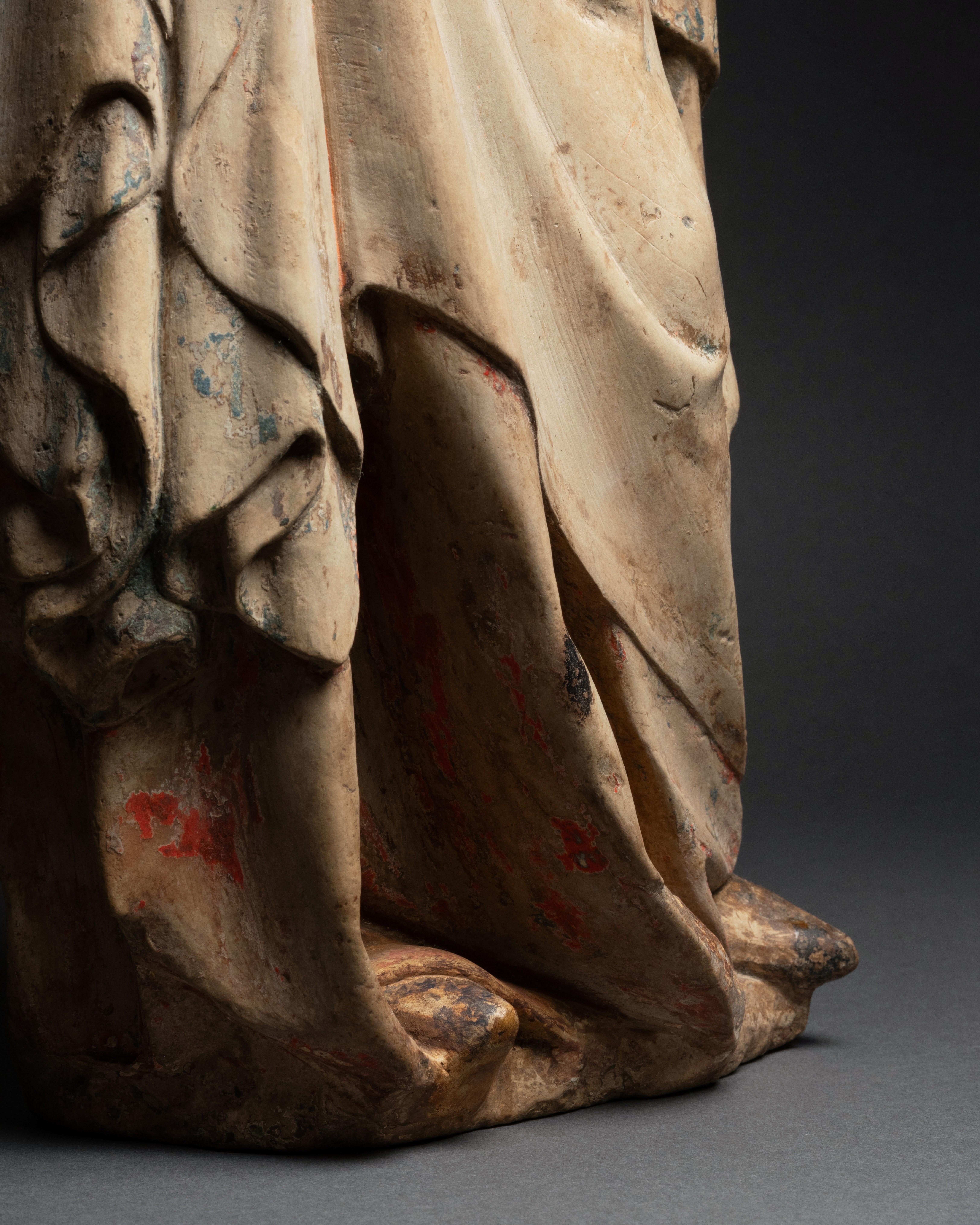 Limestone figure of Virgin and child, Lorraine, 14th century, French Gothic For Sale 9