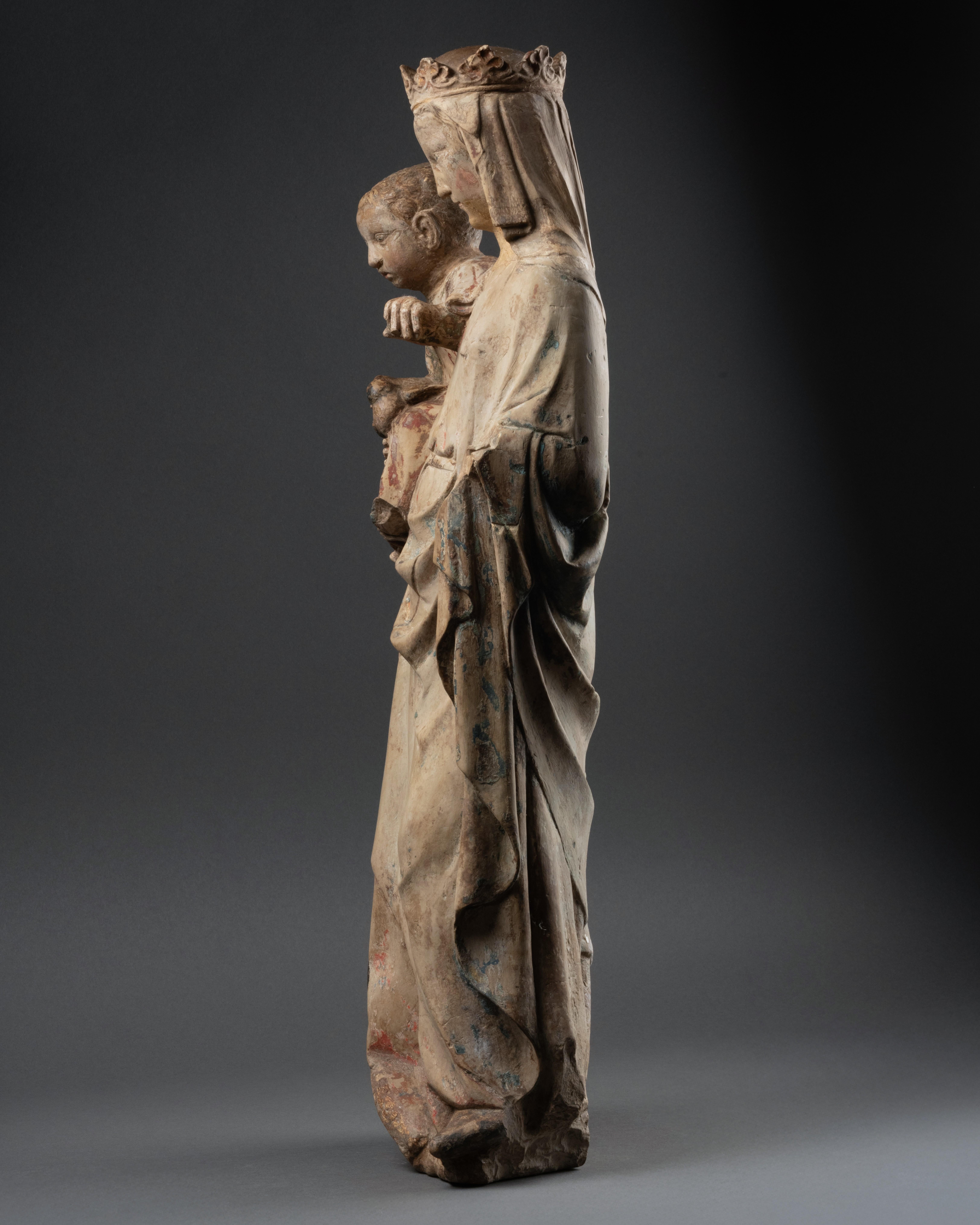 Limestone figure of Virgin and child, Lorraine, 14th century, French Gothic For Sale 3