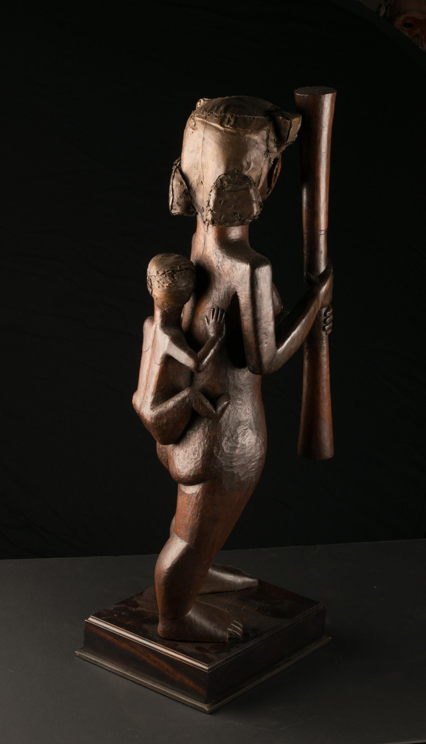 Mabea Mother and Child Sculpture from old French Collection 4