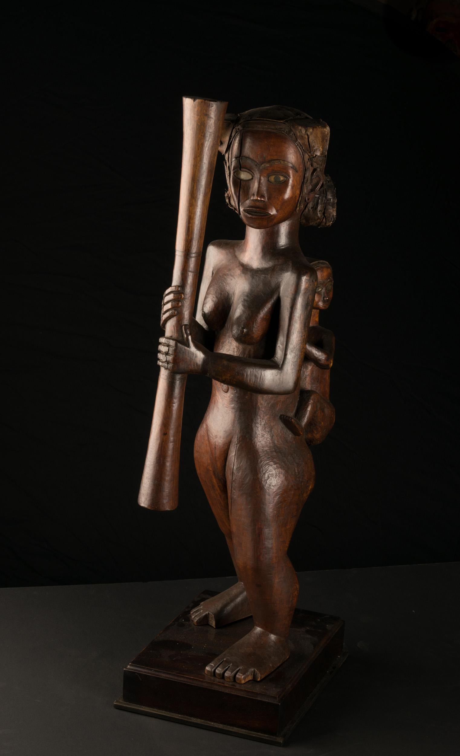 Mabea Mother and Child Sculpture from old French Collection 5