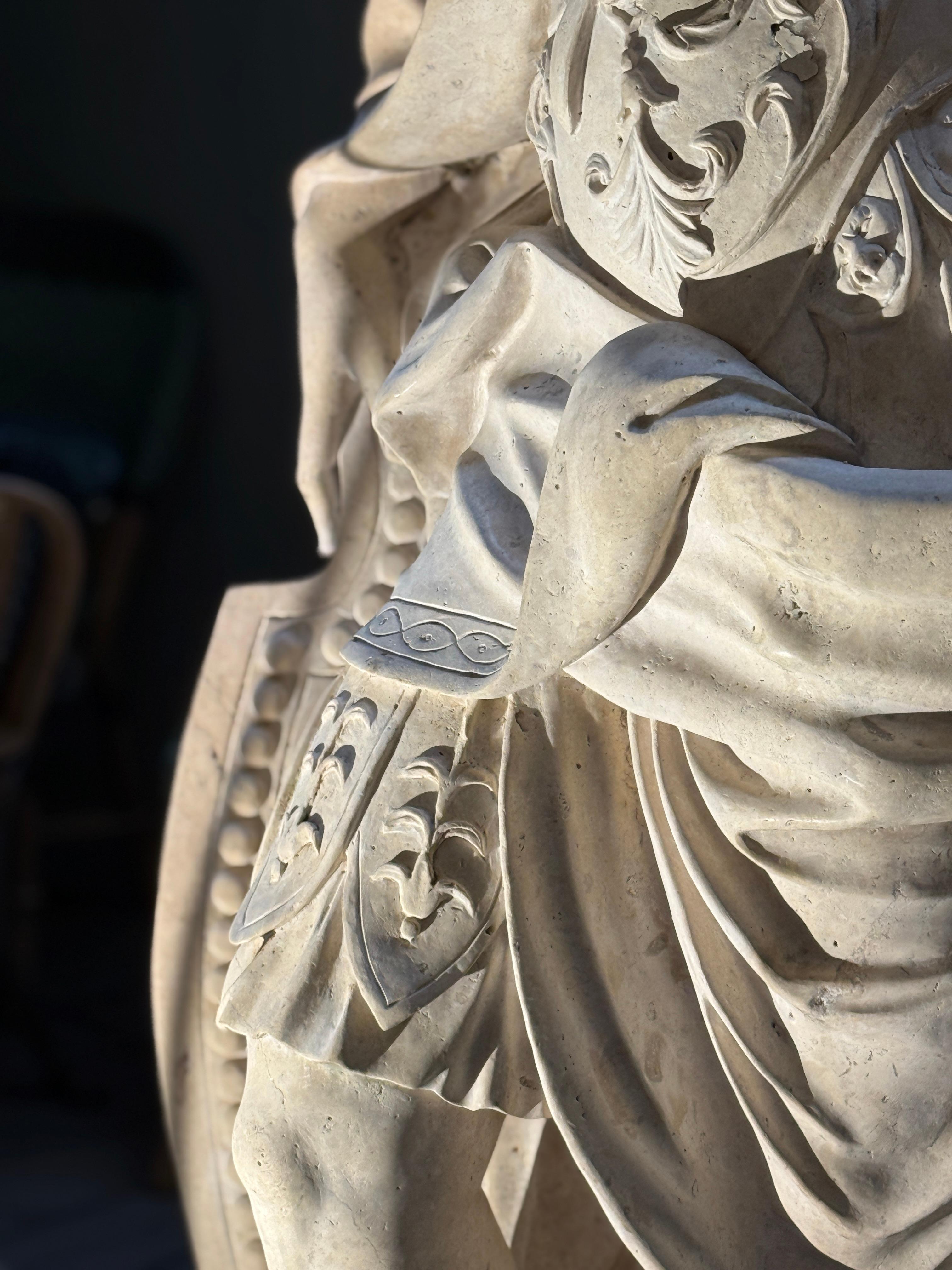Magnífica Escultura de Mármol del Tema Mitológico Romano Minerva 1780' en venta 9
