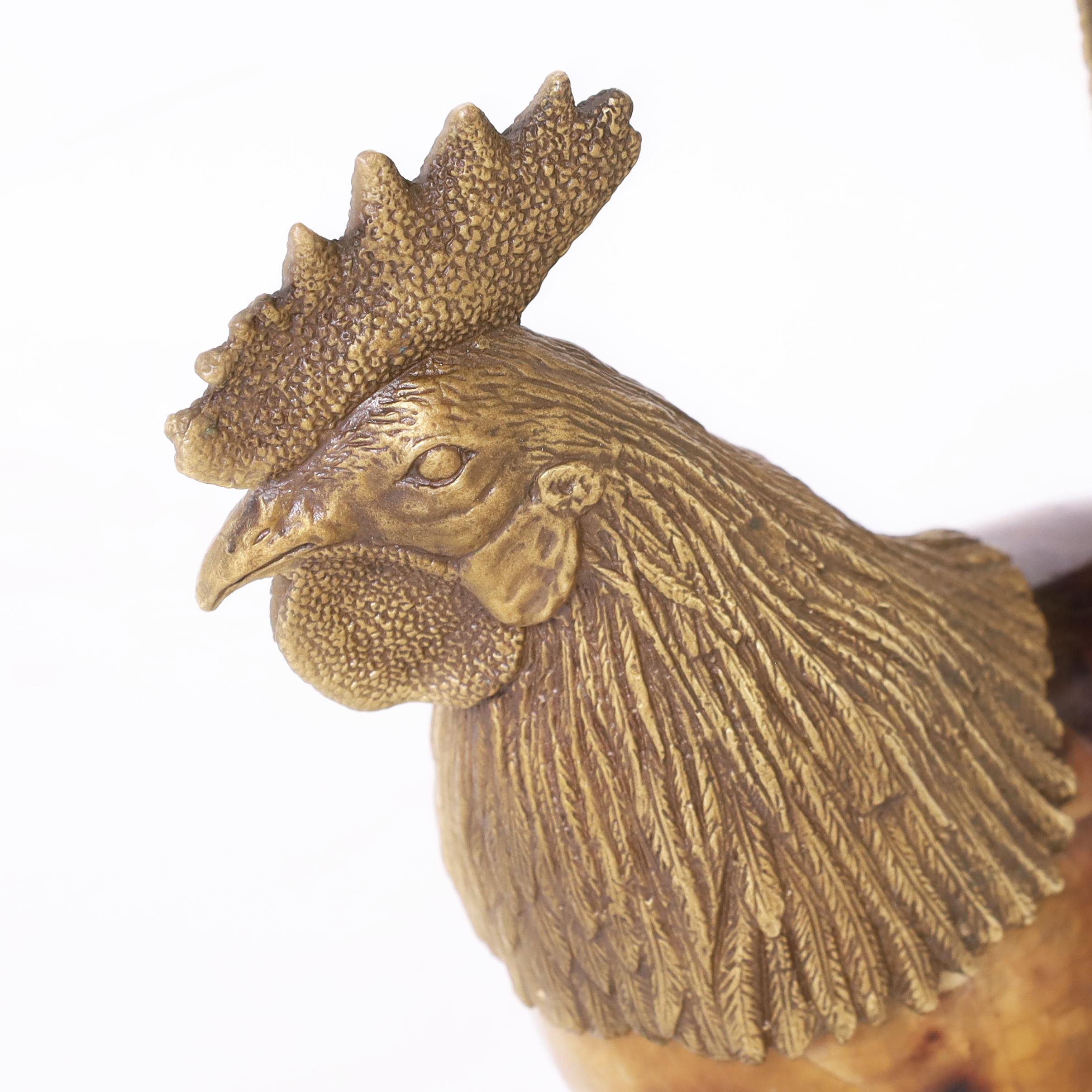 Maitland-Smith Escultura de Gallo de Bronce y Penshell Vintage en venta 2