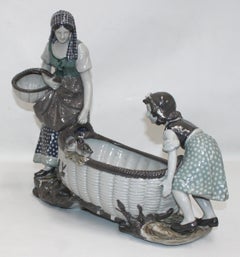 Un gruppo maestoso nella porcellana australiana - Marca Amphora