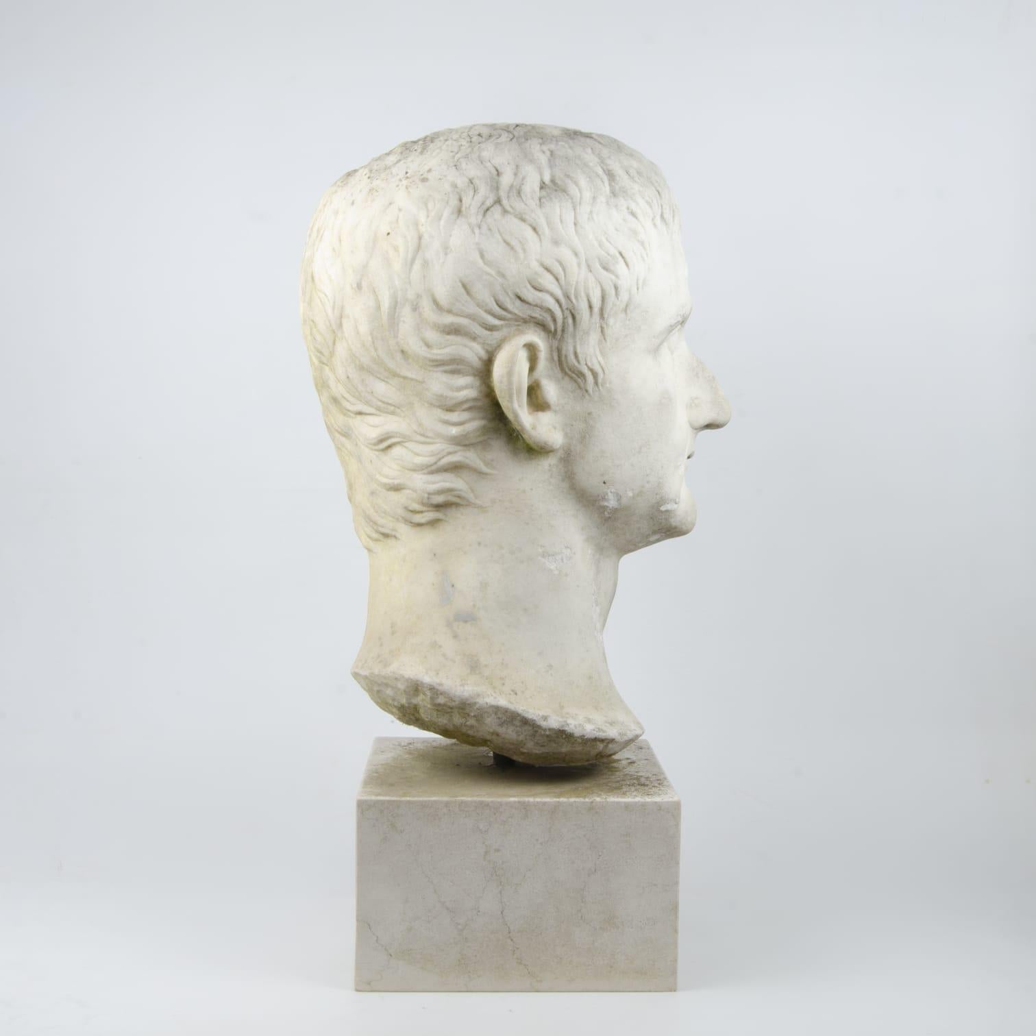 Marmorkopf des römischen Kaisers Tiberius im Angebot 6