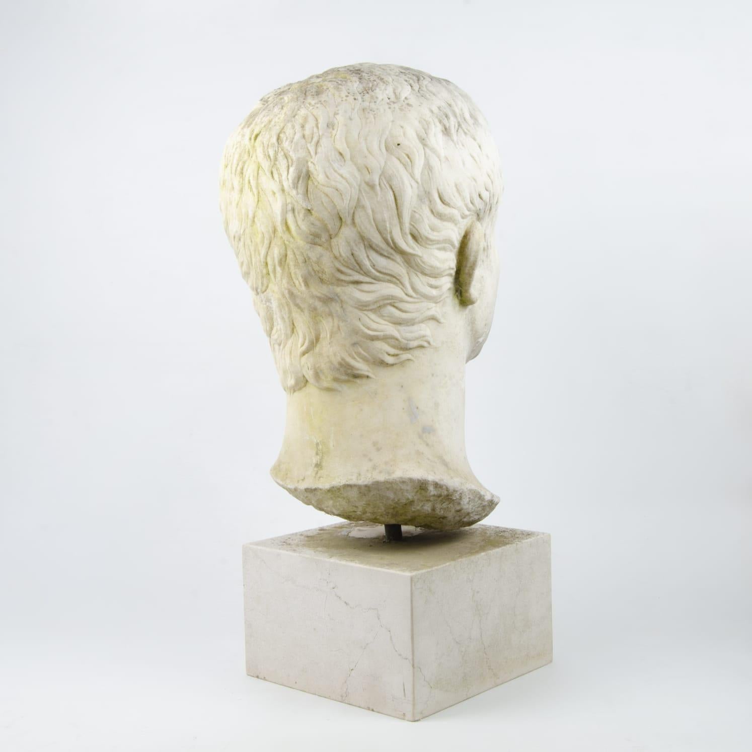Marmorkopf des römischen Kaisers Tiberius im Angebot 4