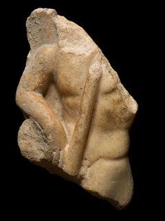 ANCIENT ROMAN MARBLE RELIEF OF A MALE TORSO, ROME, 2ND/3RD CENTURY AD