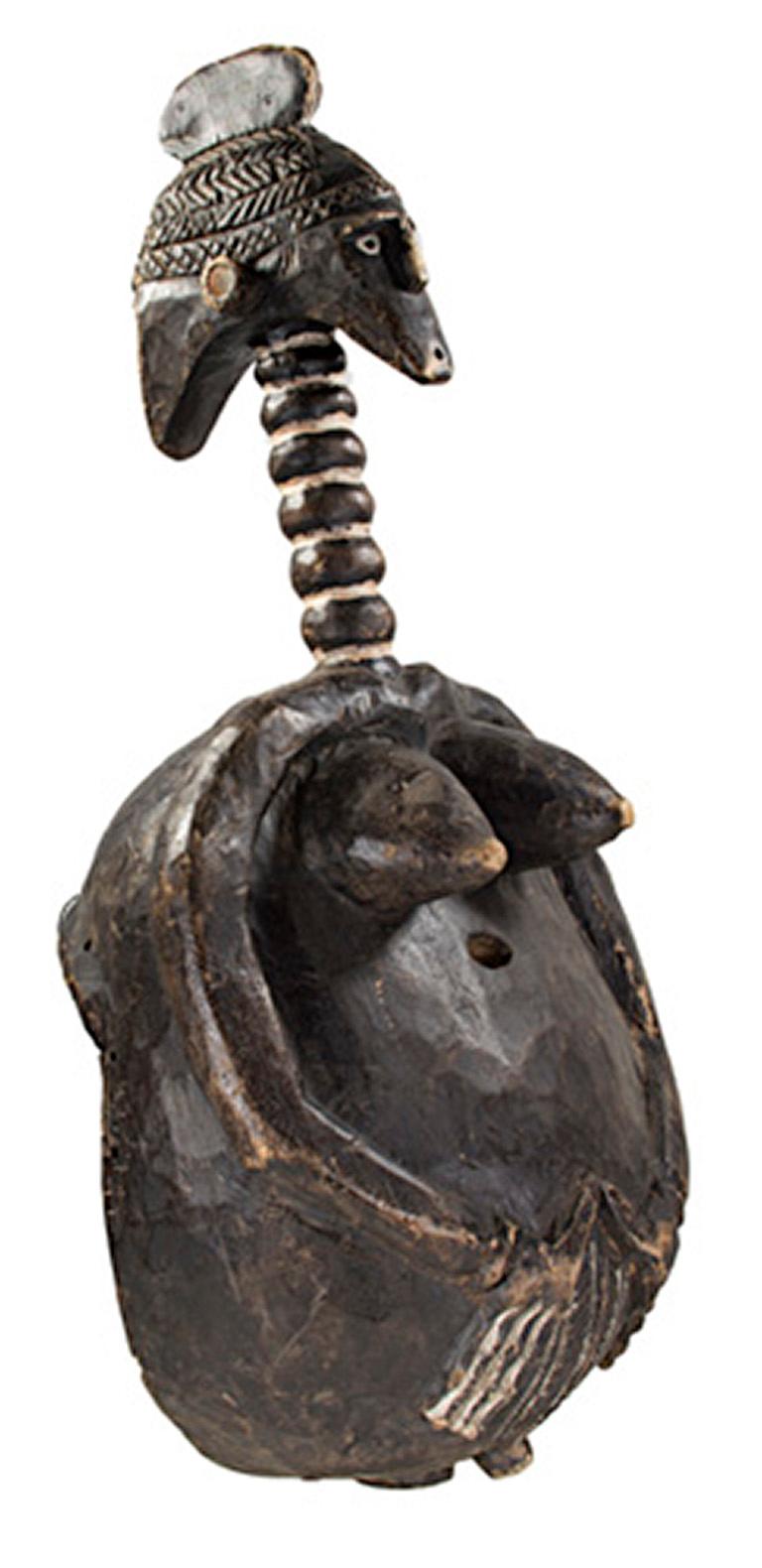 « Mask, Baga Guinea », bois sculpté vers 1920 - Sculpture de Unknown