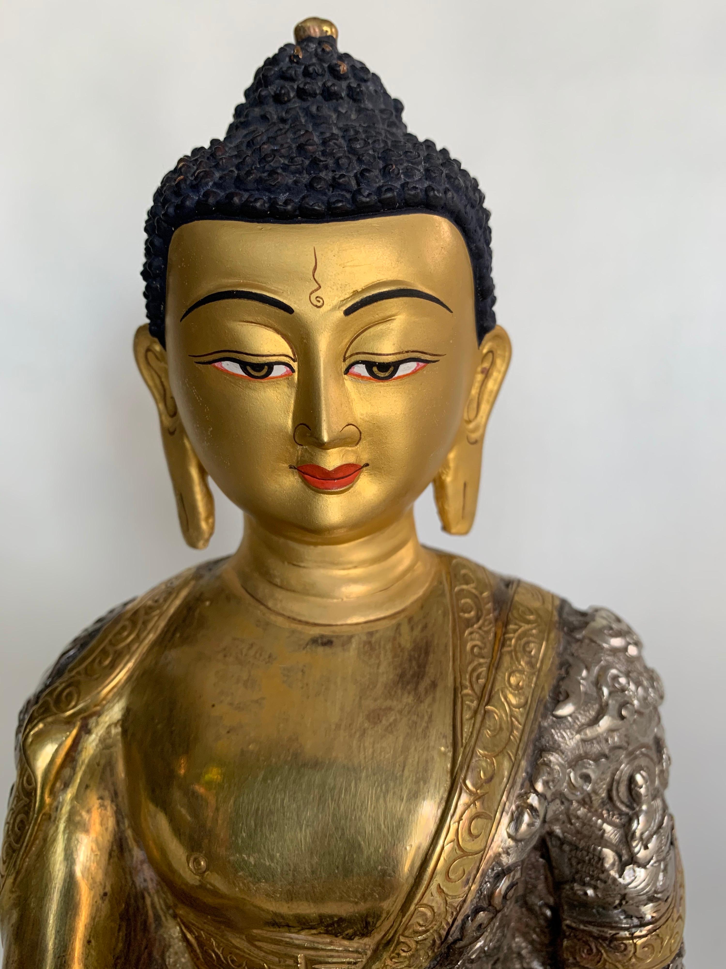 Medicine Buddha Statue 9.5 Inch with 24 Gold Handcrafted by Lost Wax Process For Sale 2