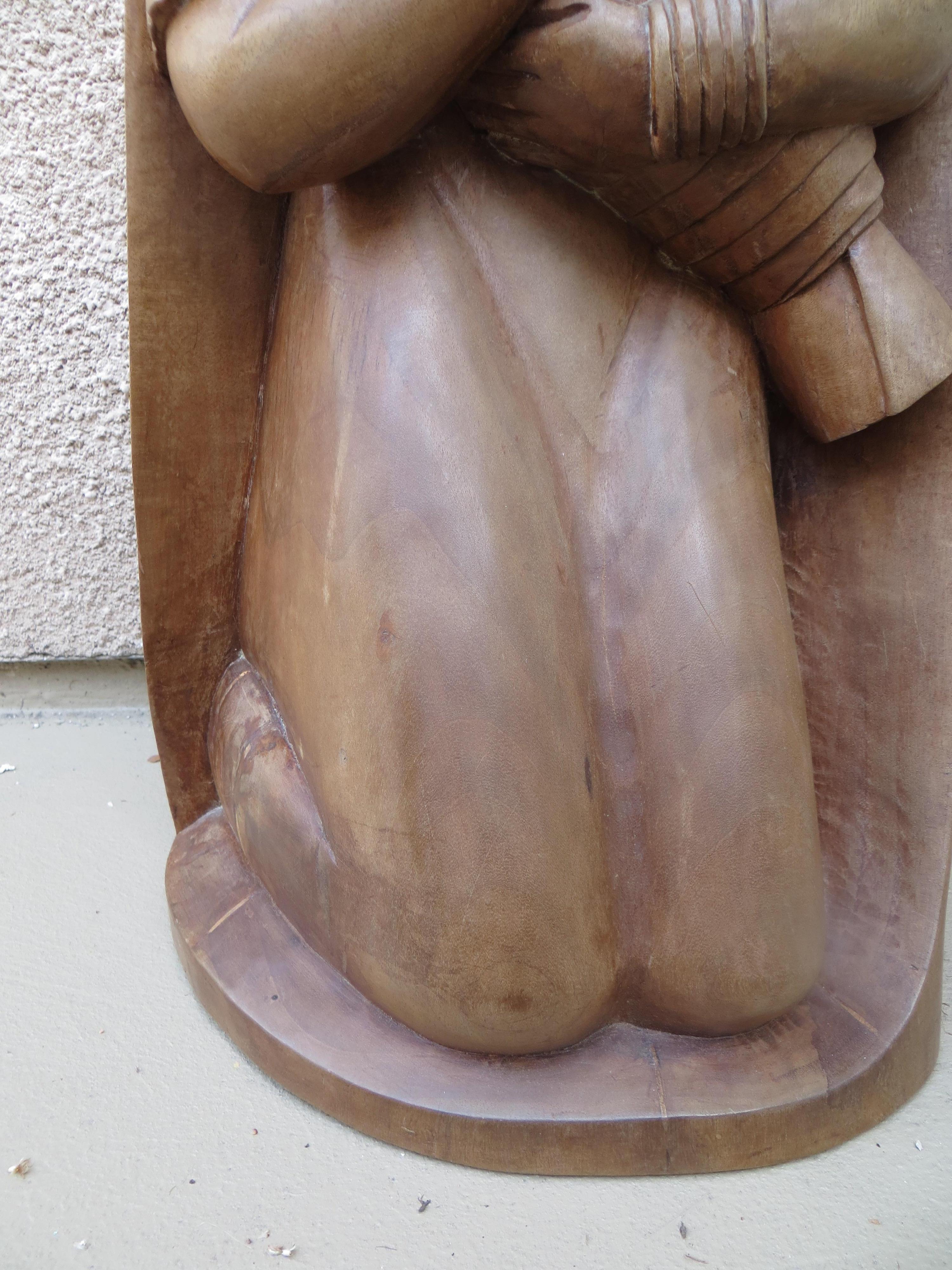 Beautifull Mexican Modernist Madonna and Child ;
Maternity Midcentury wood sculpture. Probably caribbean rosewood  characteristic of the extremely decorative and powerful mexican style,  like Diego Rivera.
Unknown artist .
