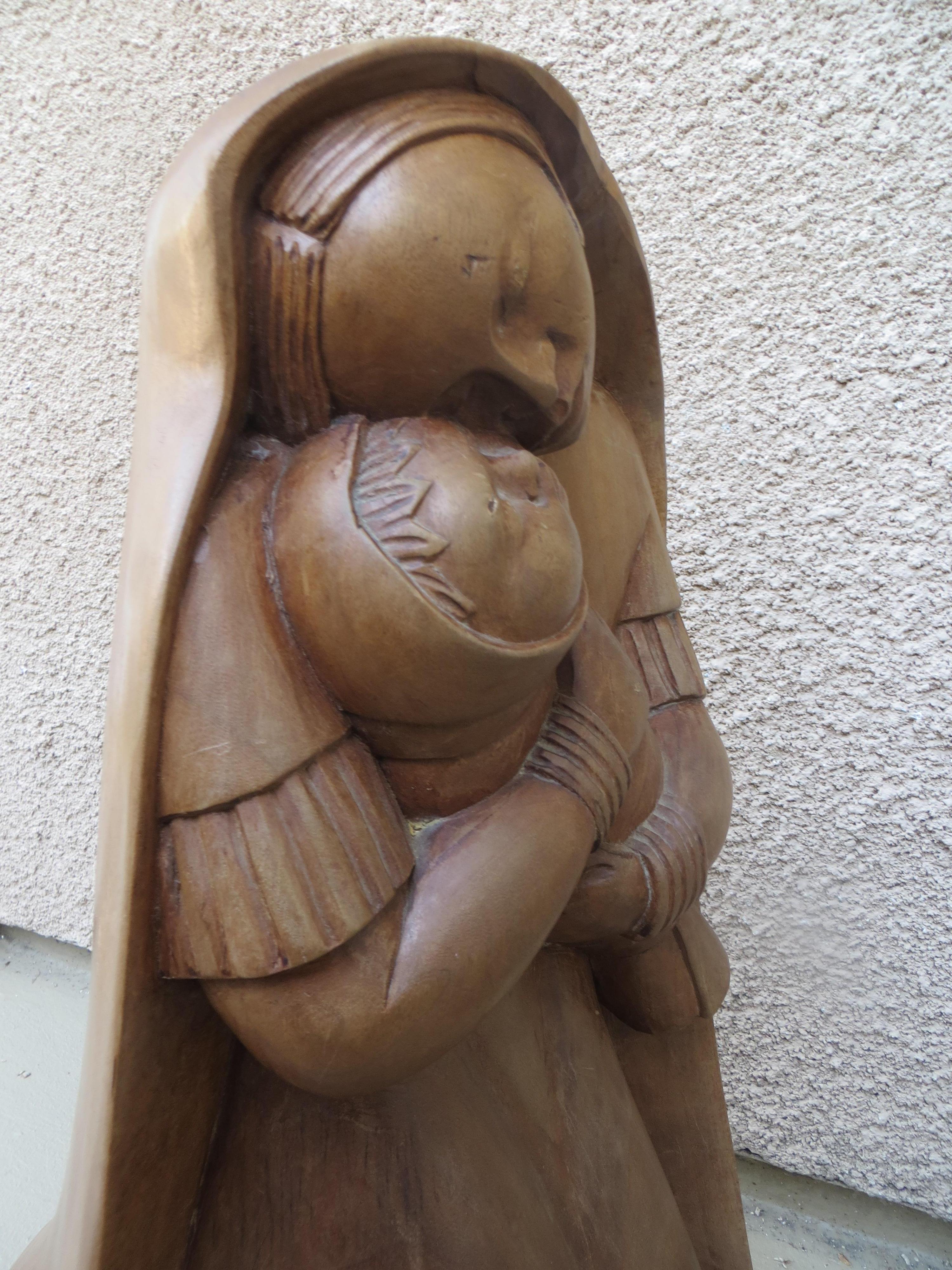 Mexikanische Skulptur aus Rosenholz „Maternity“ aus der Mitte desXX. Jahrhunderts  im Angebot 2