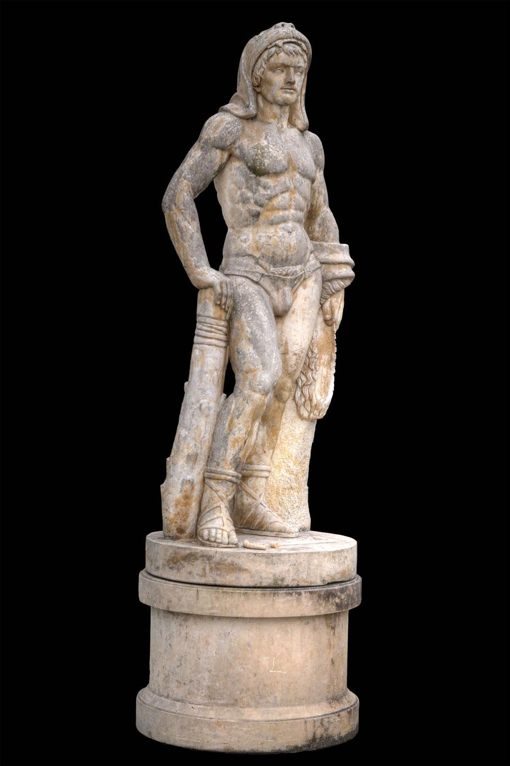  Monumentale italienische Rationalistische Marmorskulpturen von Herkules und Discobolo im Angebot 1