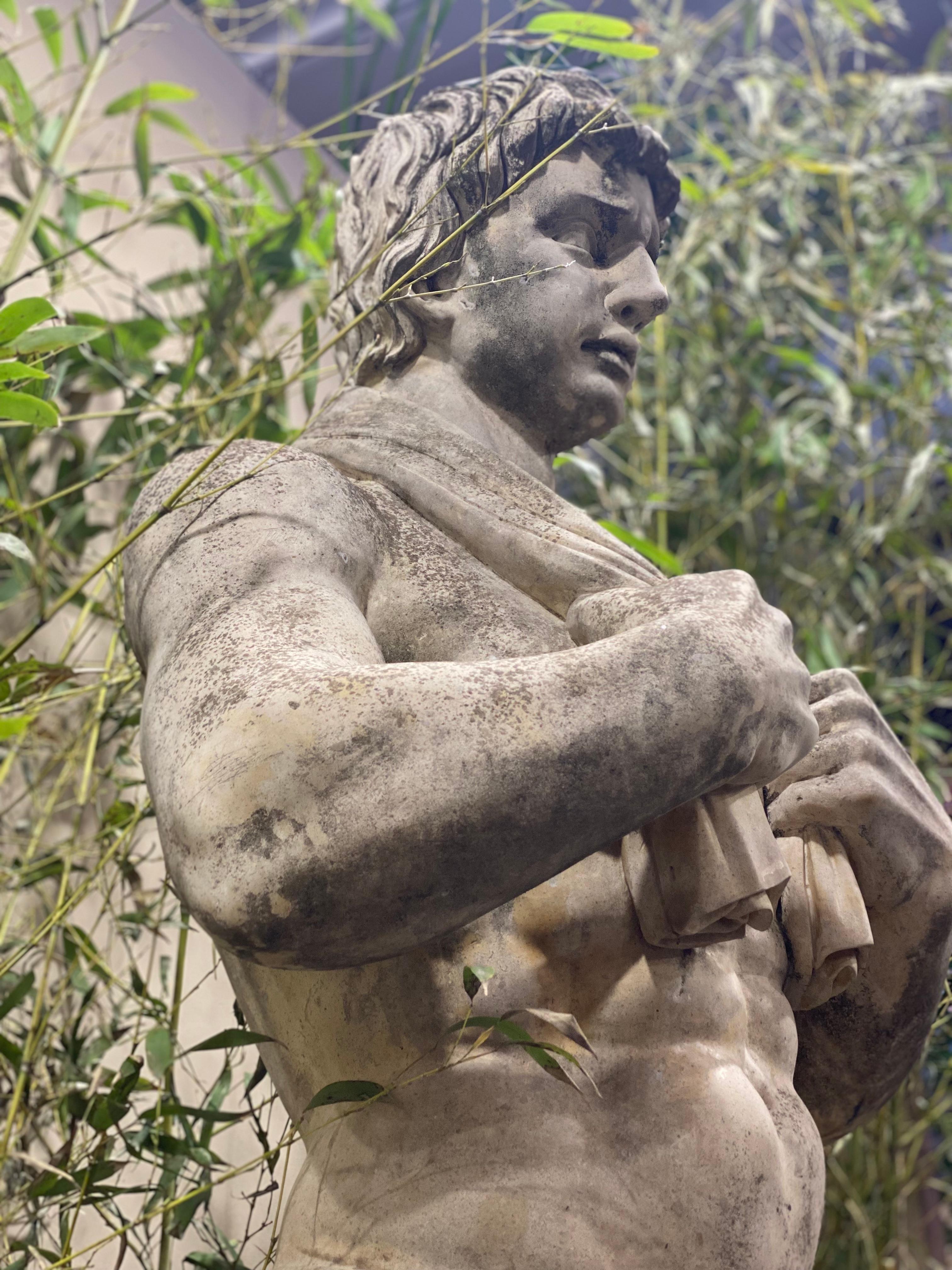 Monumental Italian Rationalist Marble Sculptures of Young Athletes For Sale 7