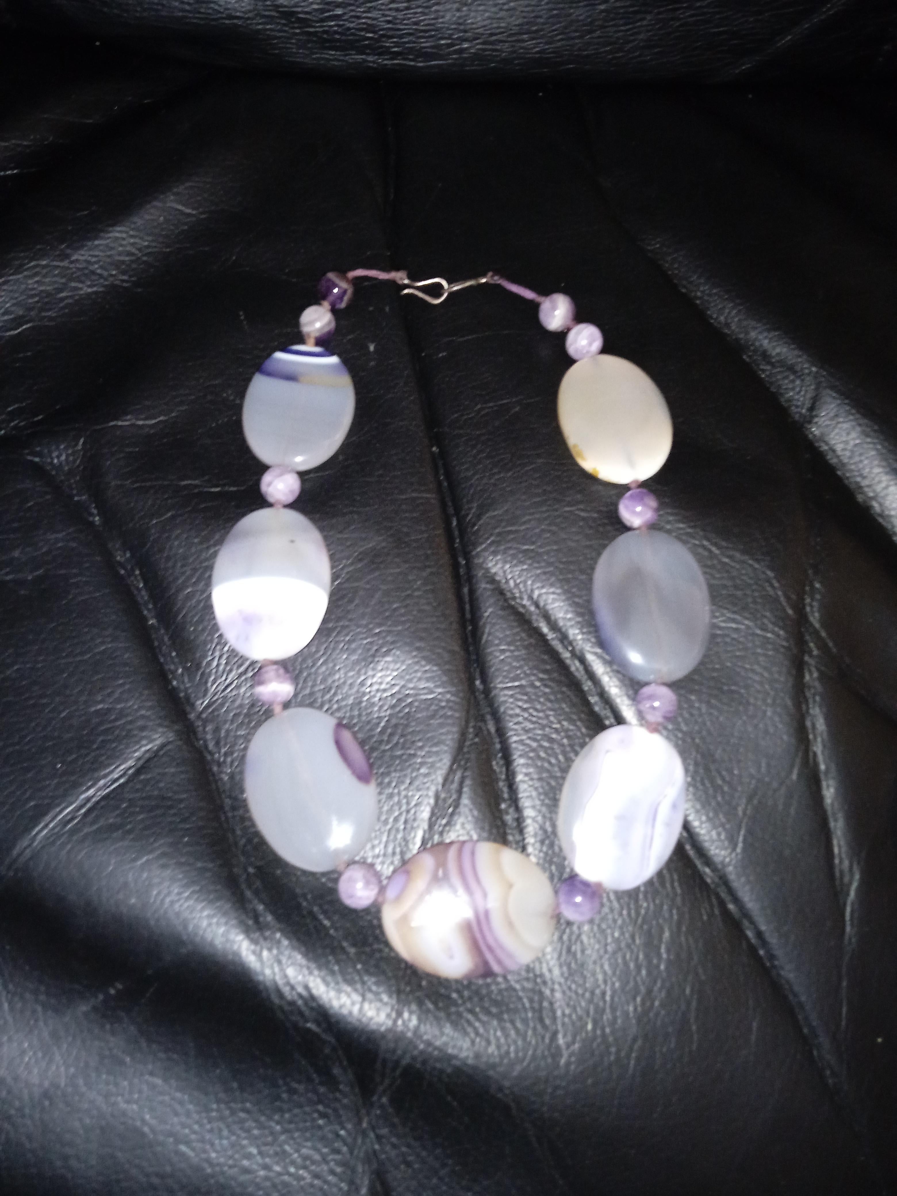 Natürliche Achat Stein Perlen Halskette handgefertigt  im Angebot 2