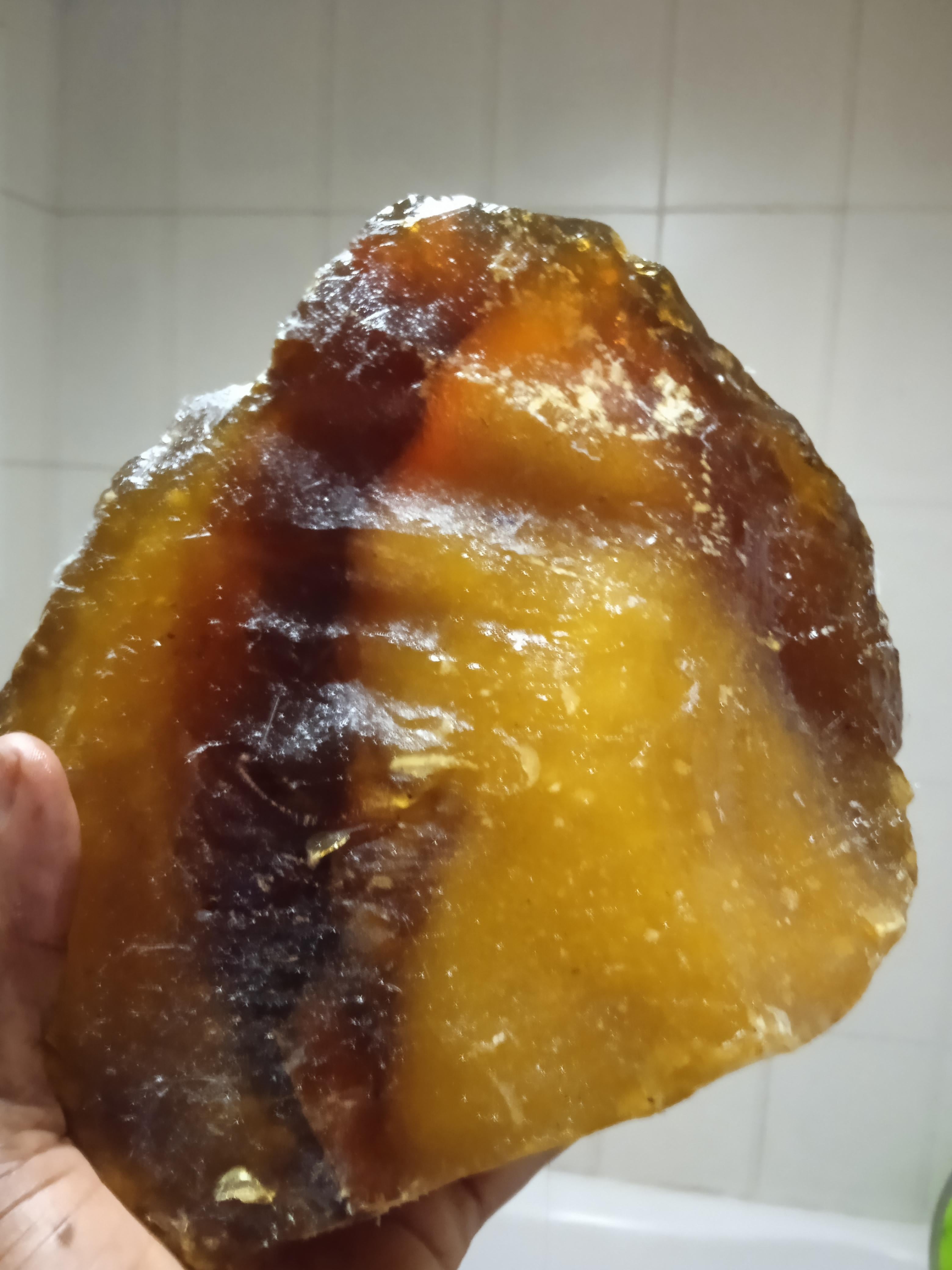 Natural amber specimen organic gem stone 1.8 kilos 