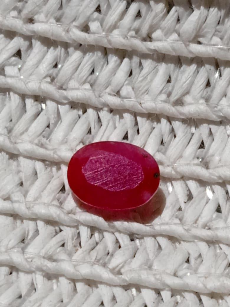 Natural Mozambique ruby translucent not heated not treated 1.8 crts For Sale 2
