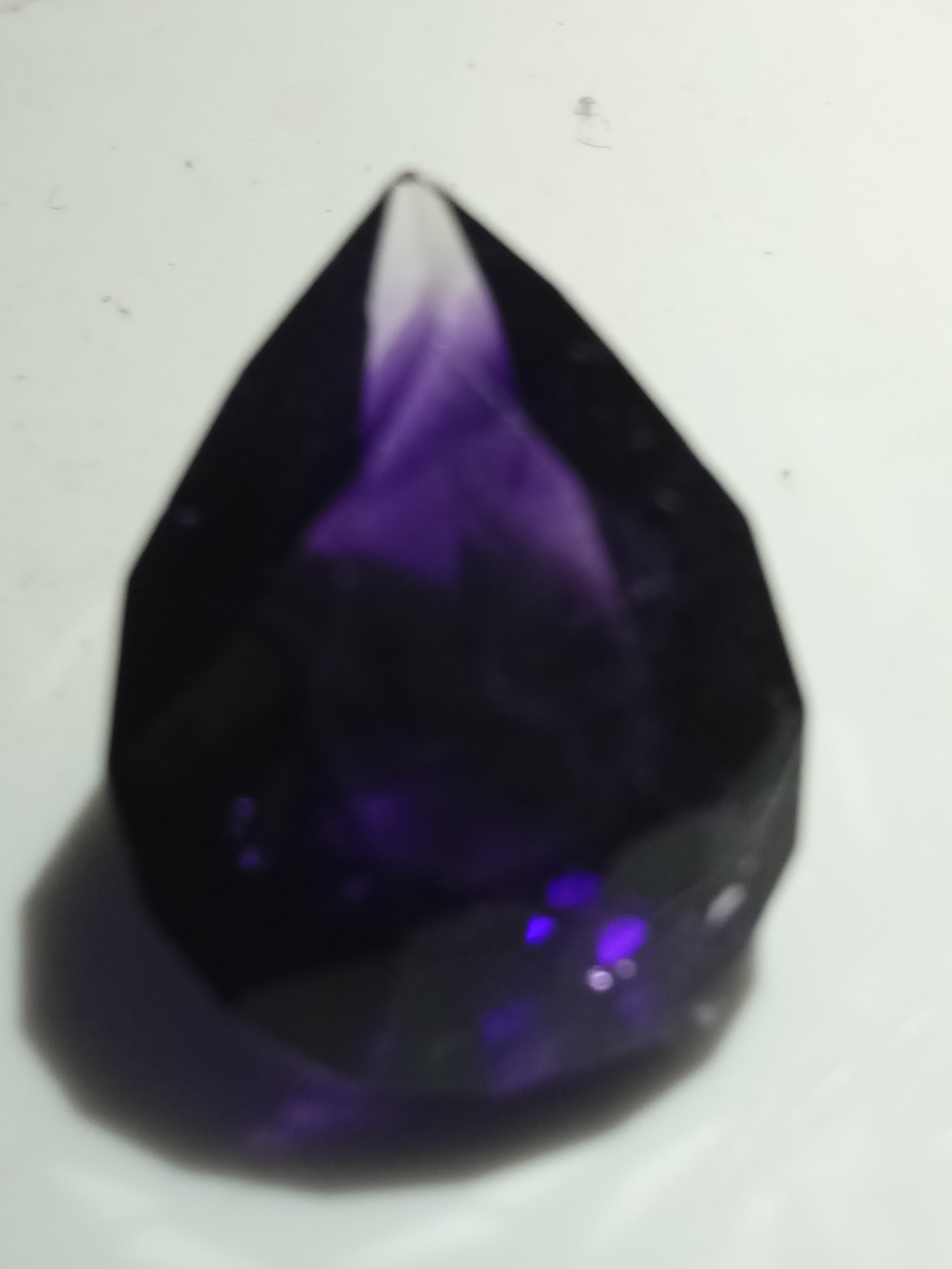 Natural purple amethyst 7.25 carats  For Sale 2
